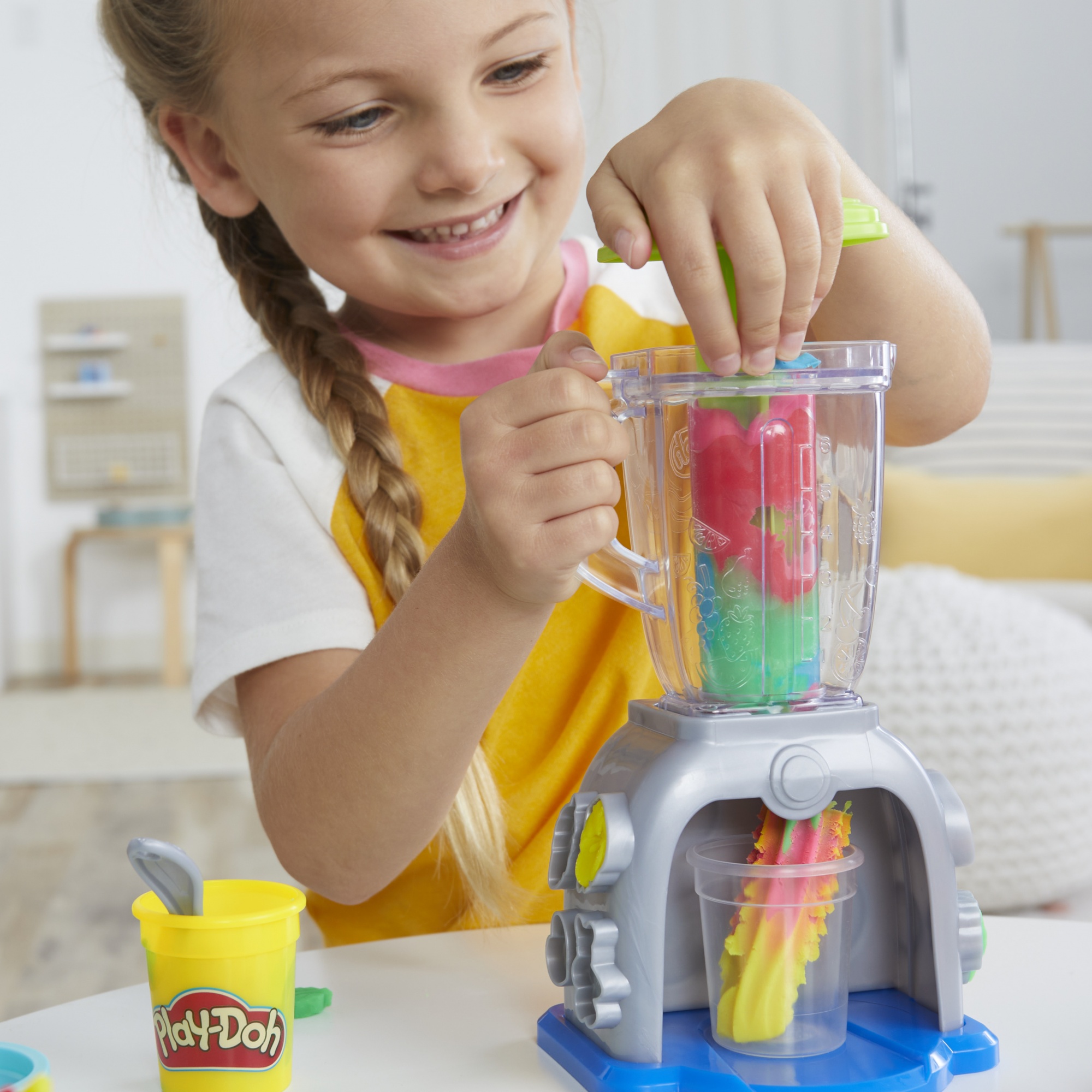 Voir la diapositive 3 : HASBRO Pâte à modeler Tourbillon de Smoothies
