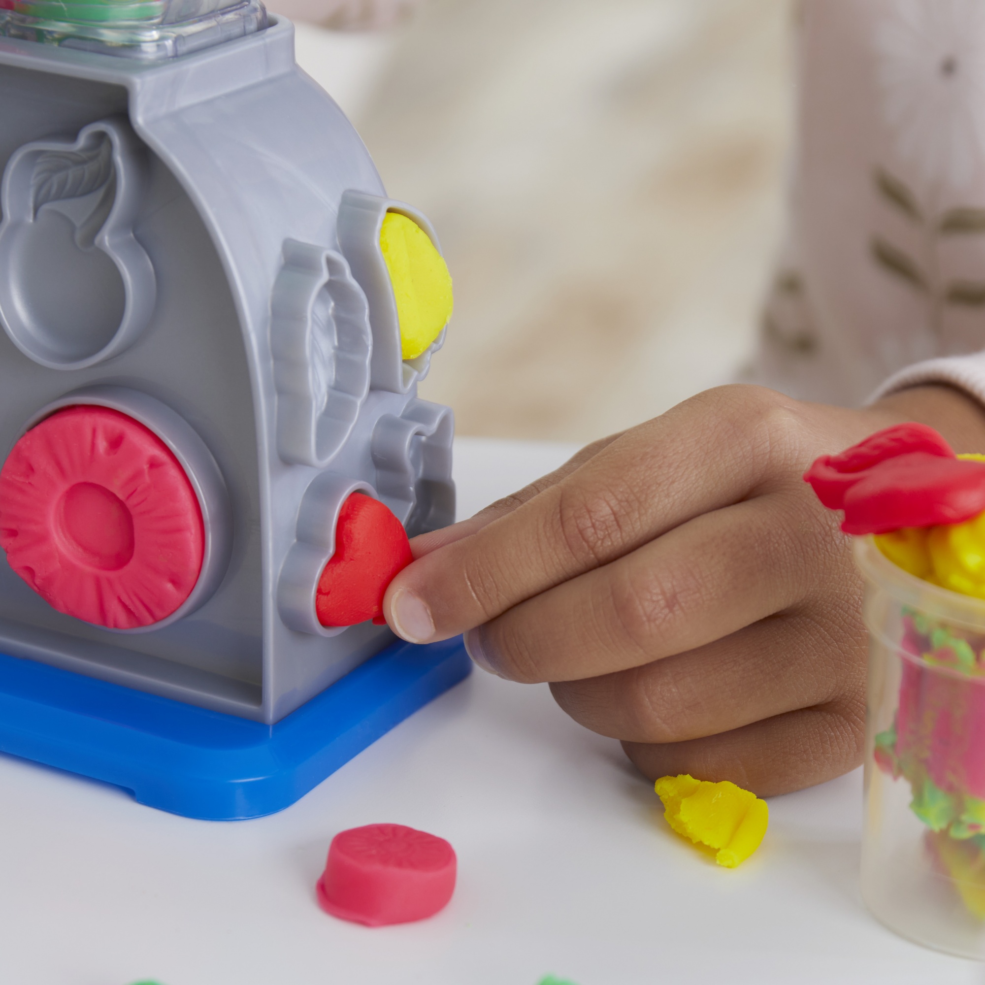 Voir la diapositive 9 : HASBRO Pâte à modeler Tourbillon de Smoothies