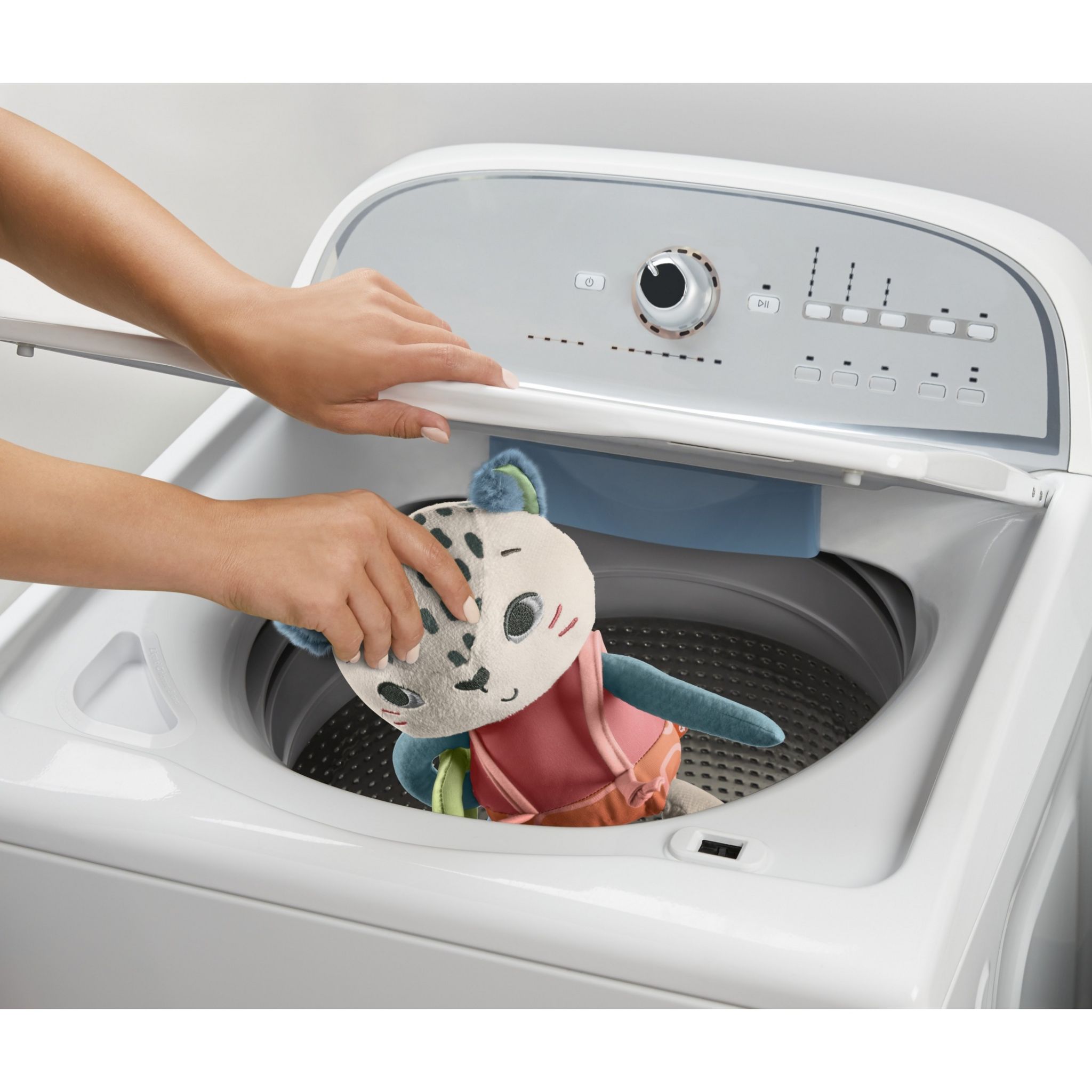 Voir la diapositive 15 : MATTEL Uncia, Léopard des Neiges