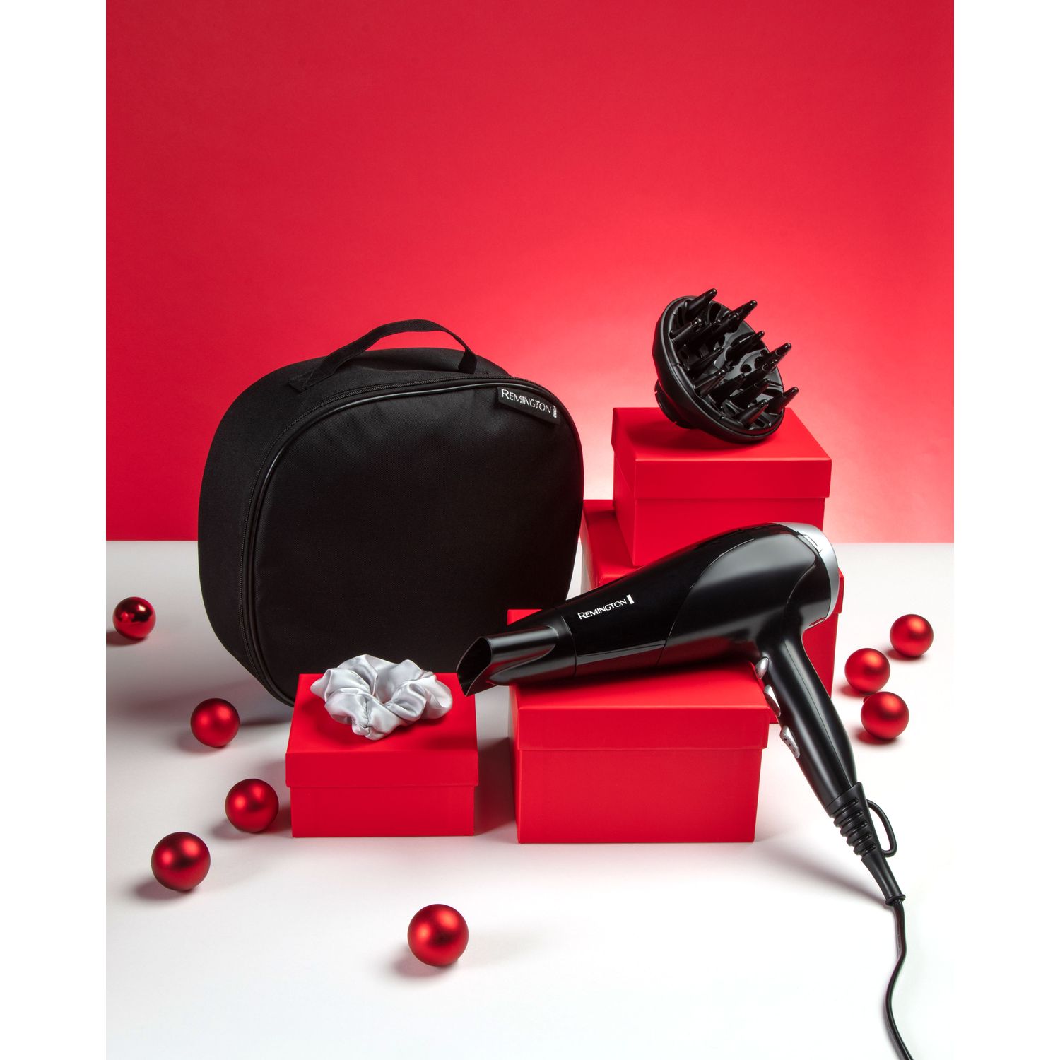 Voir la diapositive 6 : REMINGTON Coffret sèche cheveux D3171GP - Noir