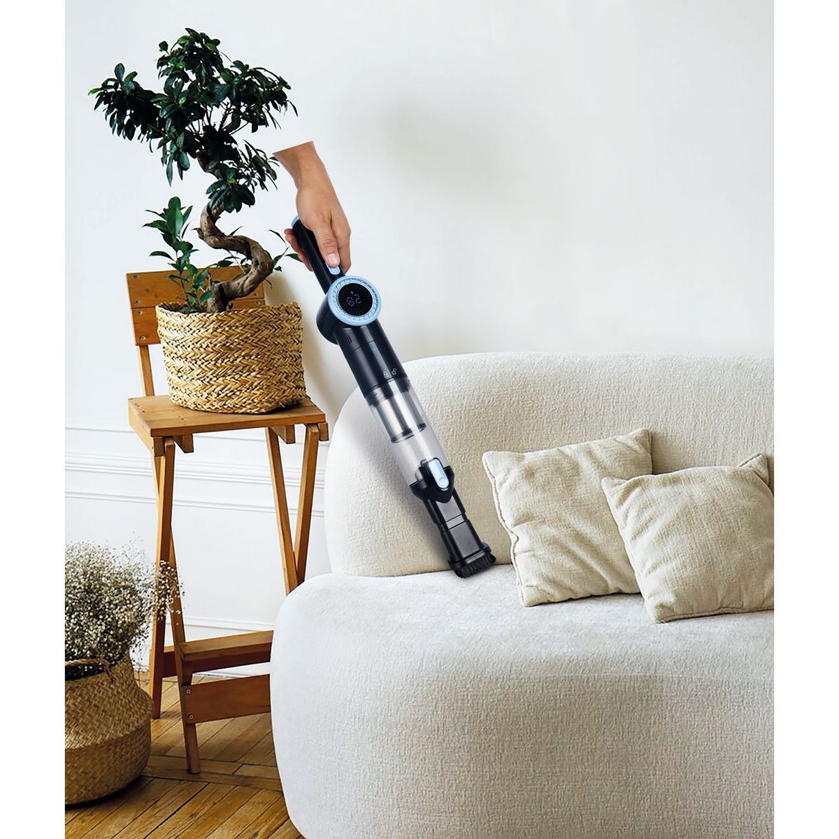 QILIVE Aspirateur balai Q.5372 - Noir