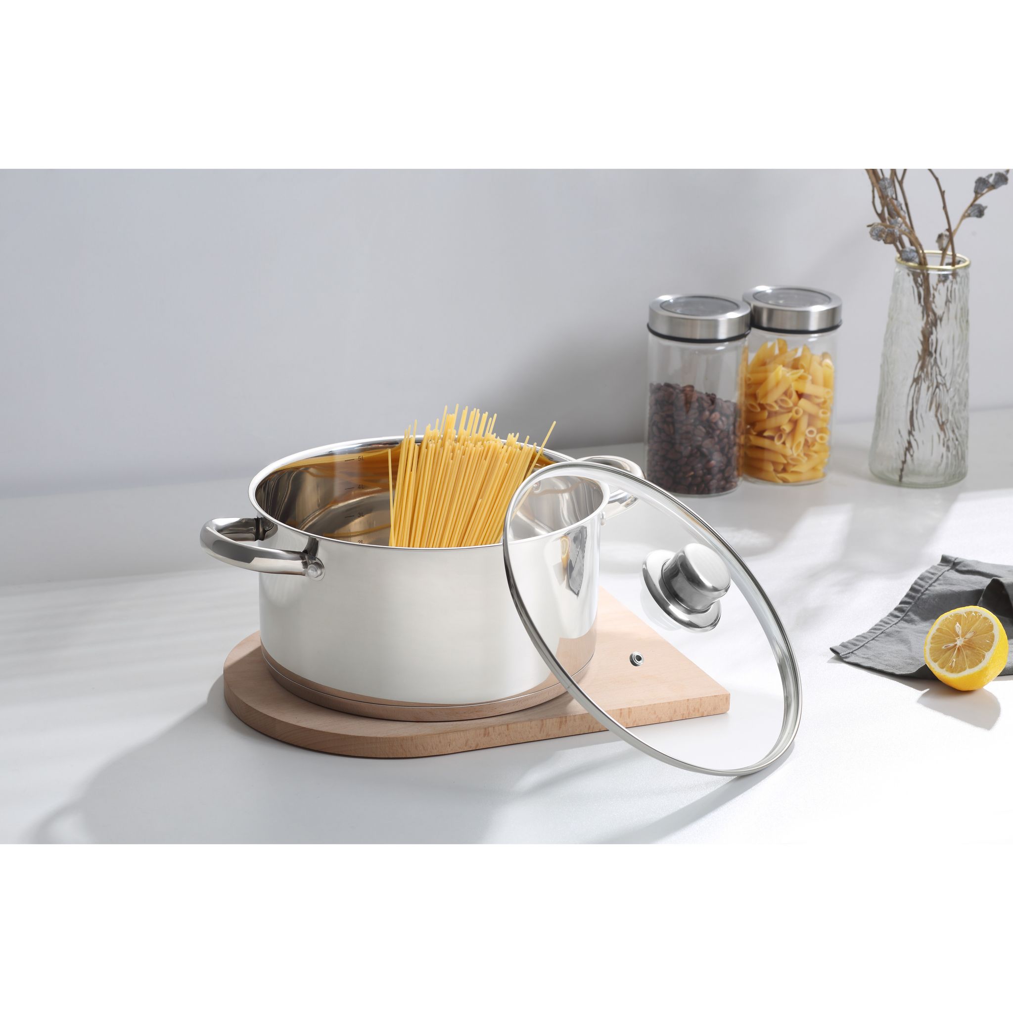 Voir la diapositive 3 : Faitout acier inoxydable 24 cm tous feux dont induction avec couvercle en verre