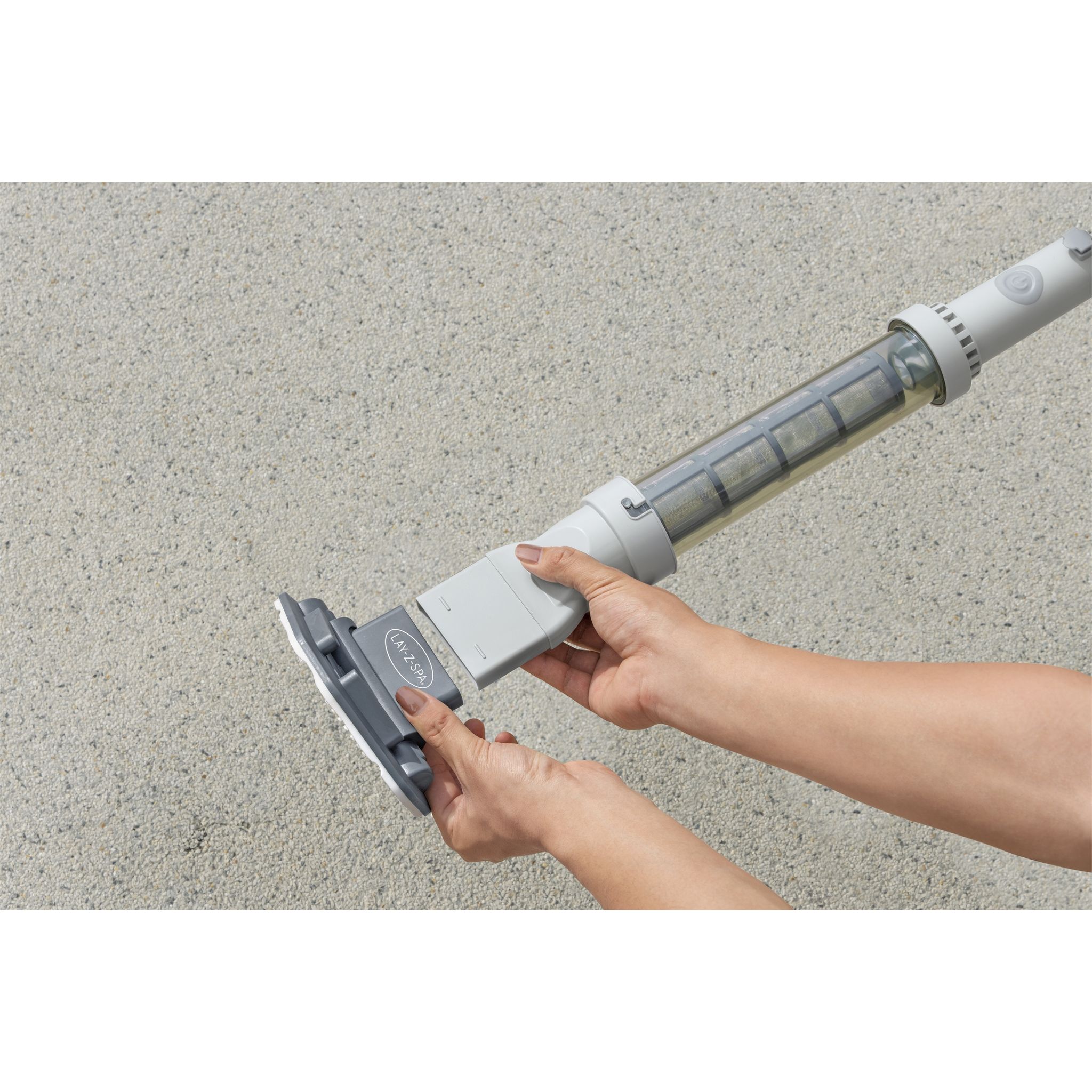 Voir la diapositive 9 : BESTWAY Balai aspirateur rechargeable pour spa et petites piscines hors sol Lay-Z-Spa Xtras