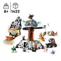 LEGO City 60438 La Station Spatiale et la Base de Lancement de Fusées, Jouet sur L'Espace, avec Robot et 6 Minifigurines