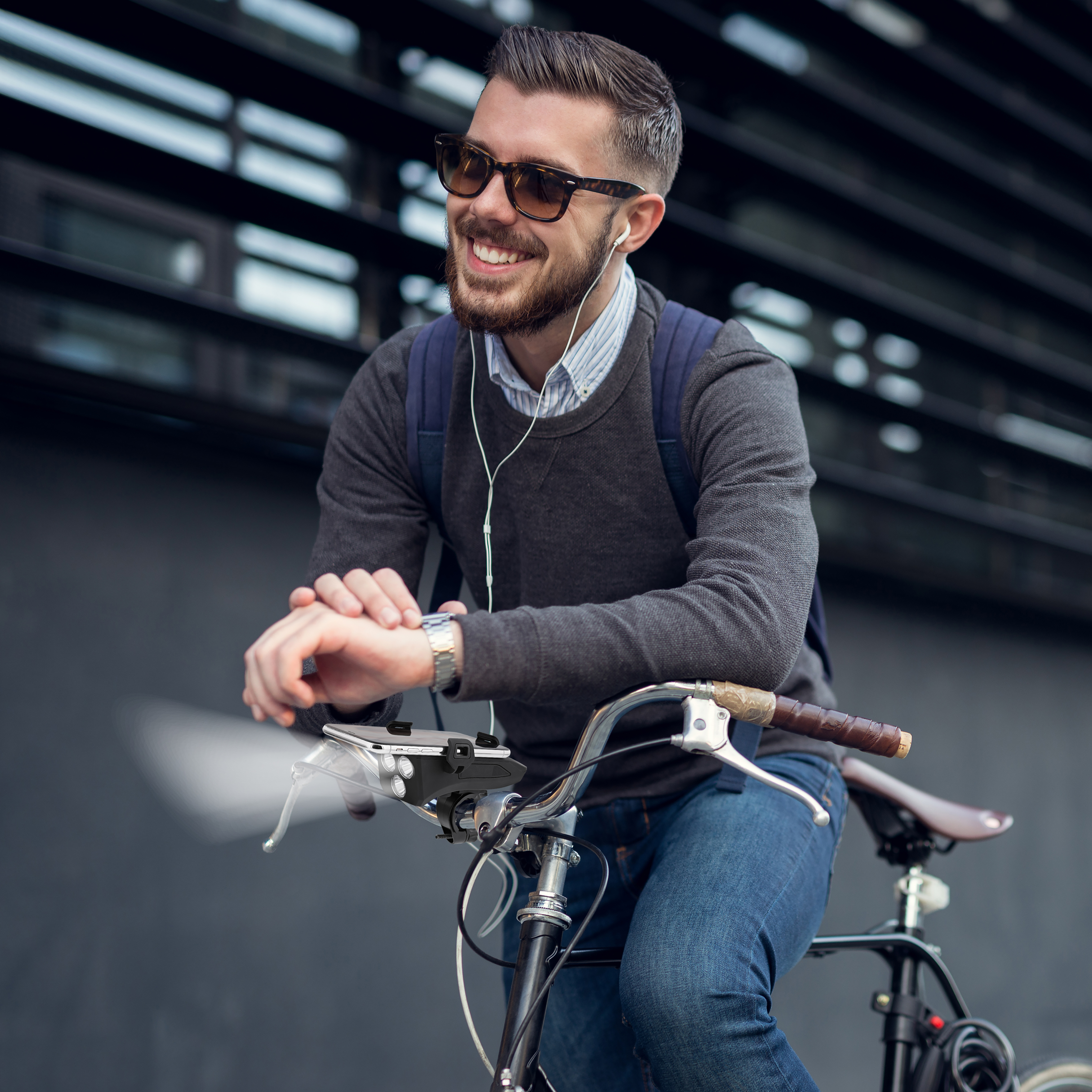 Voir la diapositive 5 : URBAN MOOV Support pour smartphone 4 en 1 Urban Moov - Noir