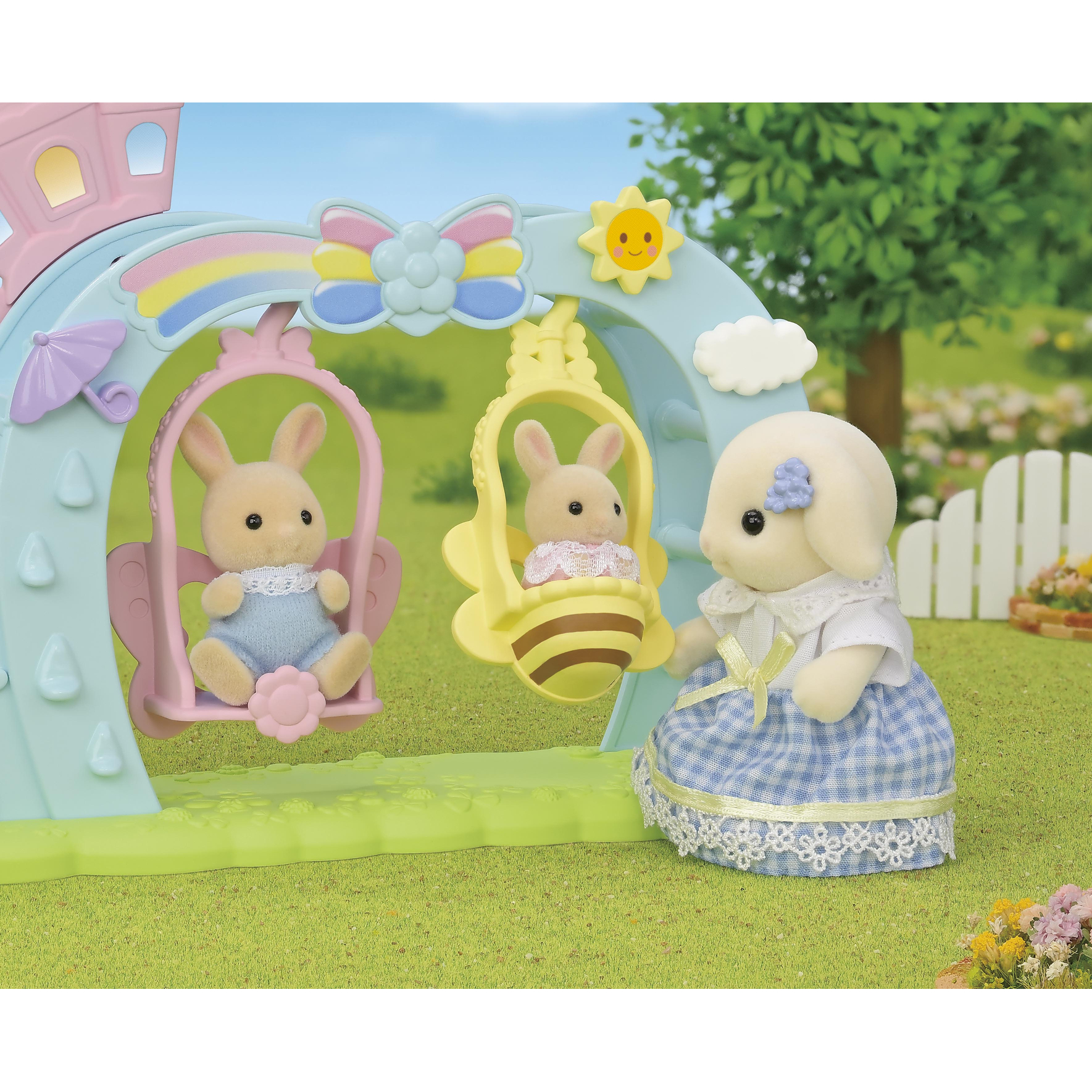 Voir la diapositive 7 : EPOCH D'ENFANCE Sylvanian Families - L'aire de jeux des bébés