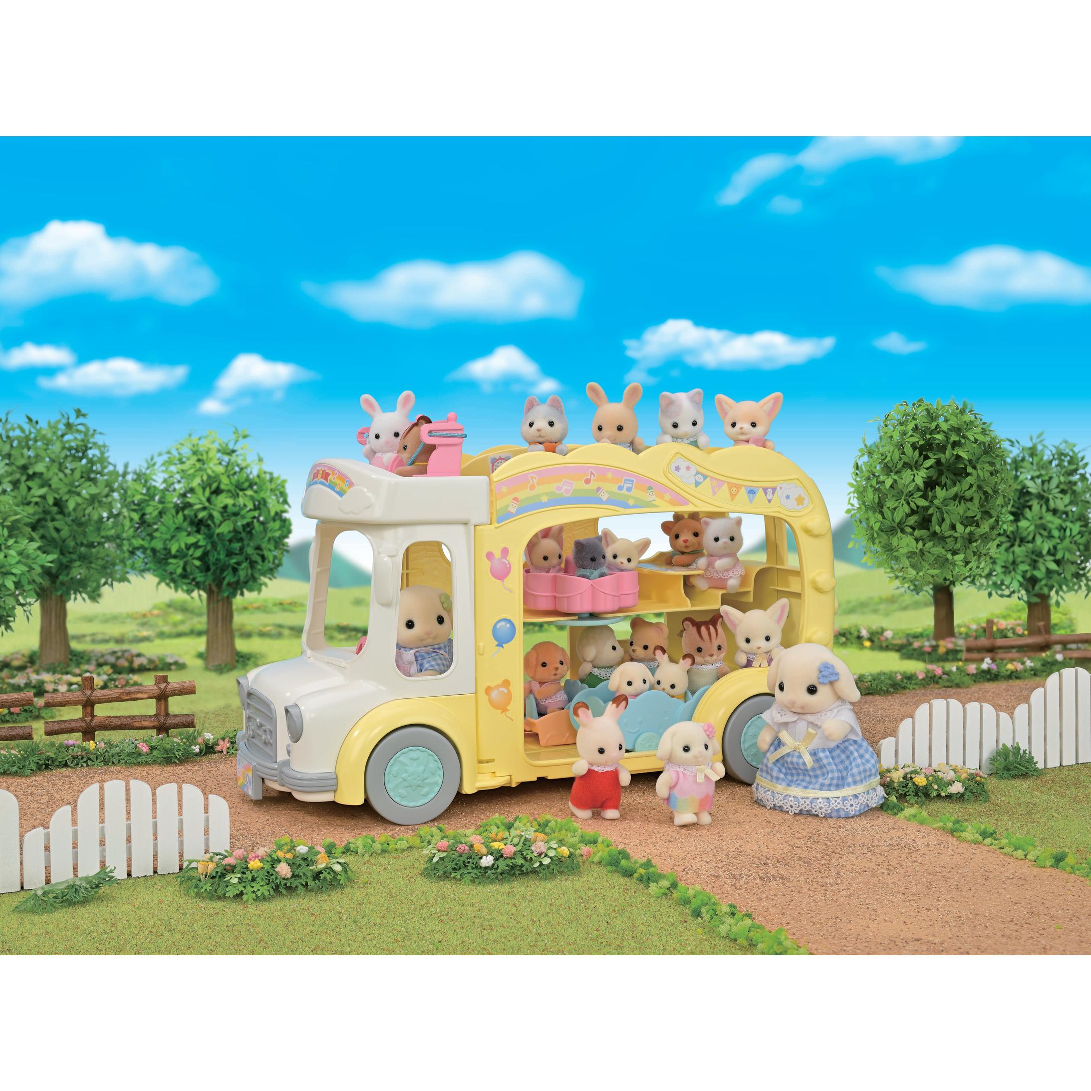 Voir la diapositive 2 : EPOCH D'ENFANCE Bus cour de récréation Sylvanian Families