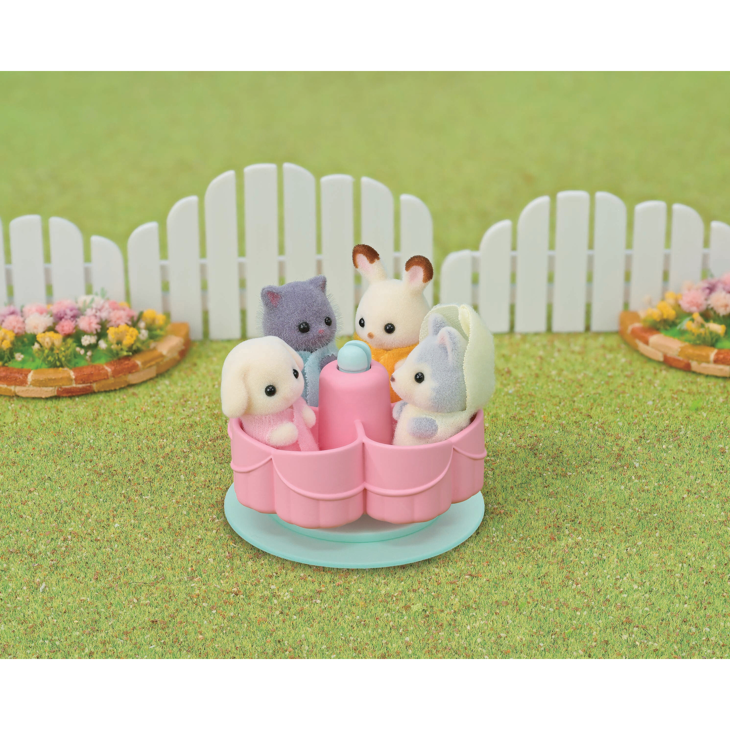 Voir la diapositive 14 : EPOCH D'ENFANCE Bus cour de récréation Sylvanian Families