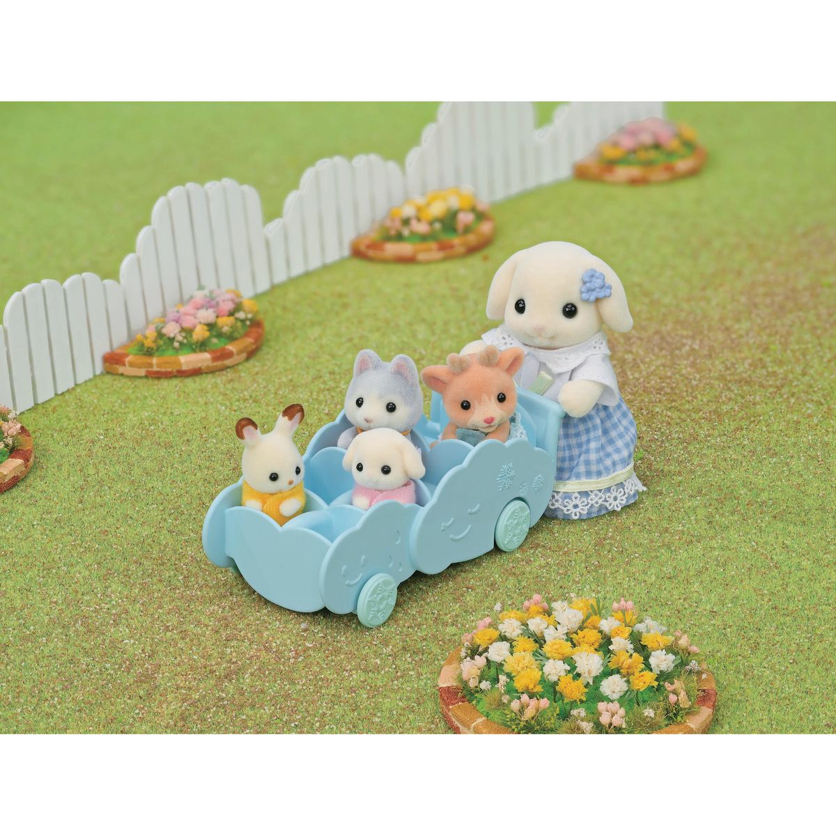 EPOCH D'ENFANCE Bus cour de récréation Sylvanian Families