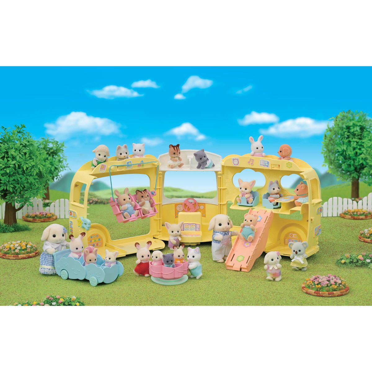 EPOCH D'ENFANCE Bus cour de récréation Sylvanian Families