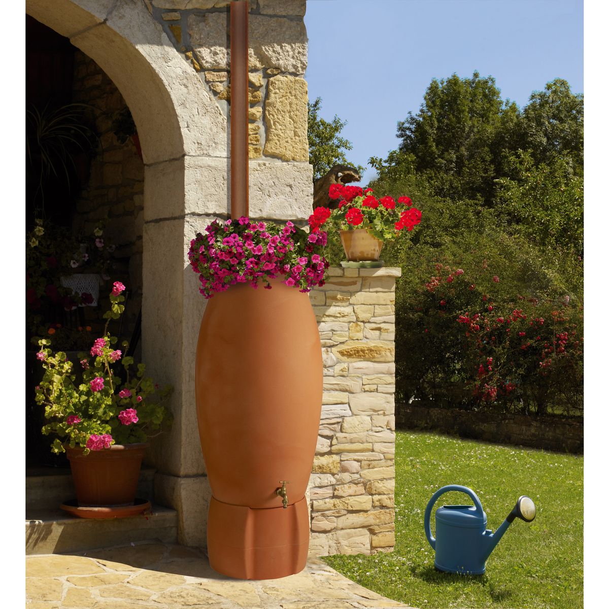 BELLI Récupérateur d'eau amphore terre cuite 235L avec socle - JARRE