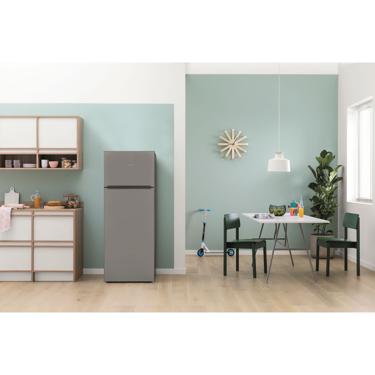 INDESIT Réfrigérateur 2 portes I55TM4110S1, 212 L, Froid statique, F