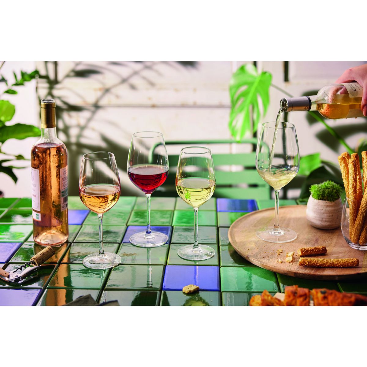 LUMINARC Set 4 verres à pied  44 cl MENADES