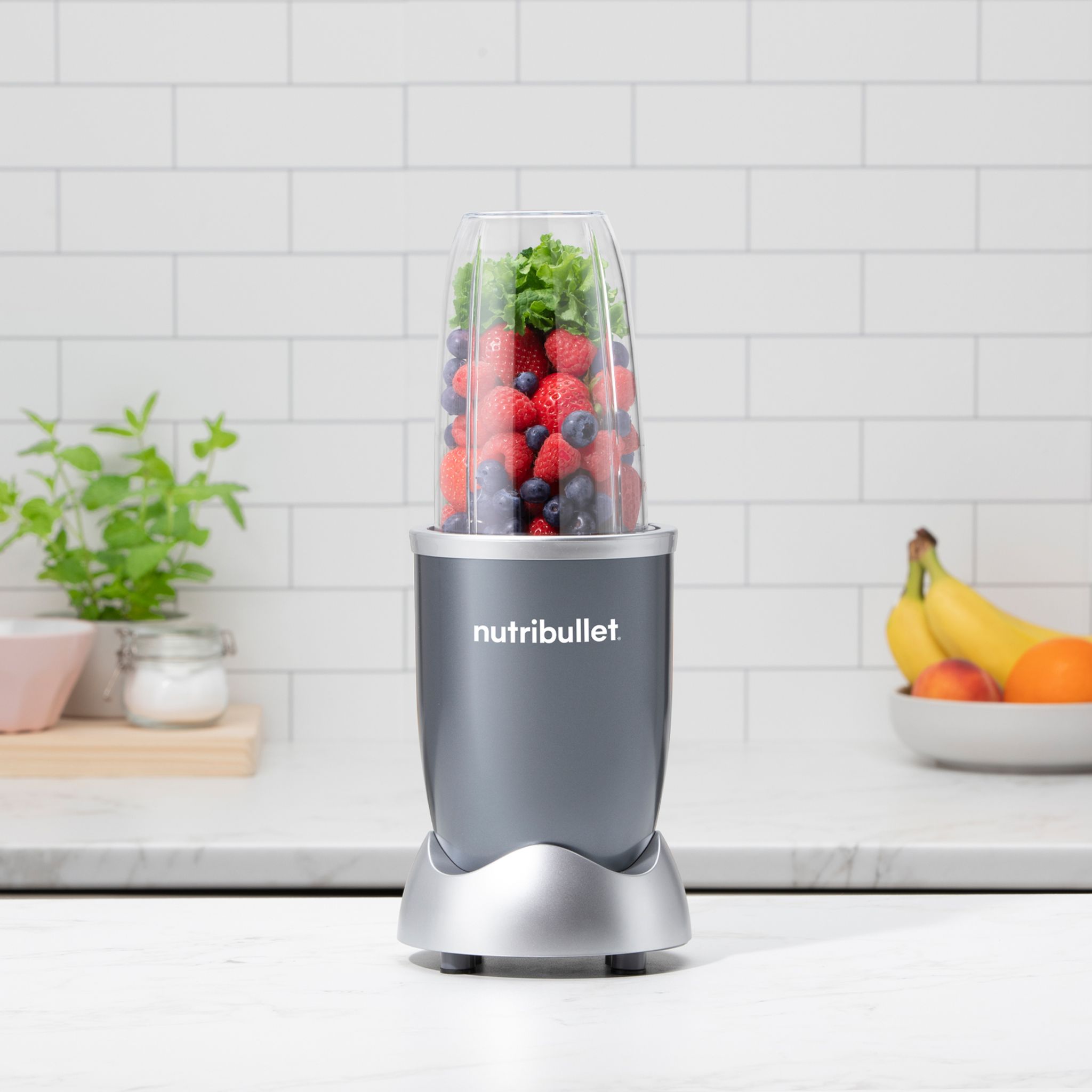 Voir la diapositive 3 : NUTRIBULLET Blender smoothie maker NB614DG