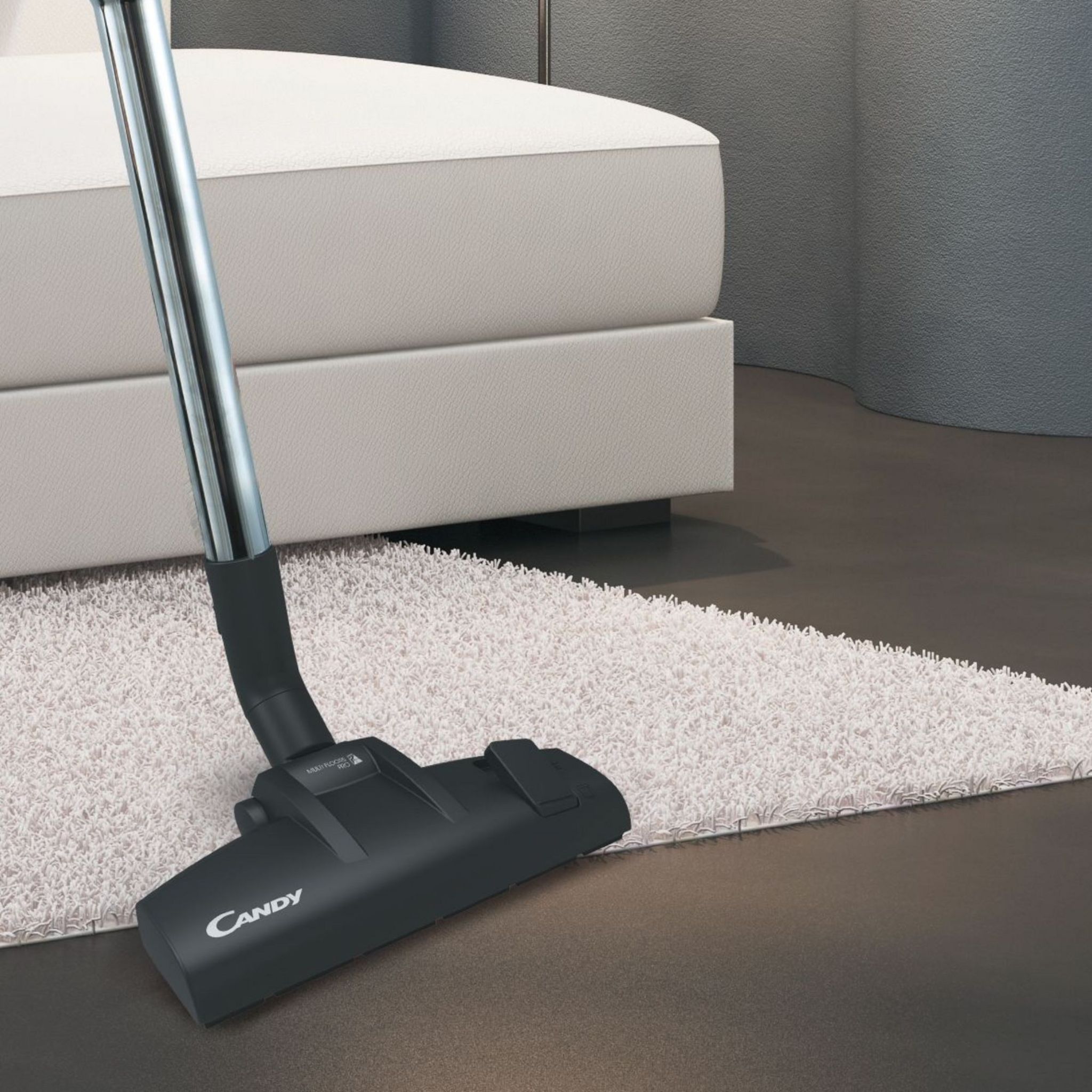 Voir la diapositive 5 : CANDY Aspirateur traineau CAF32 - Noir et rouge