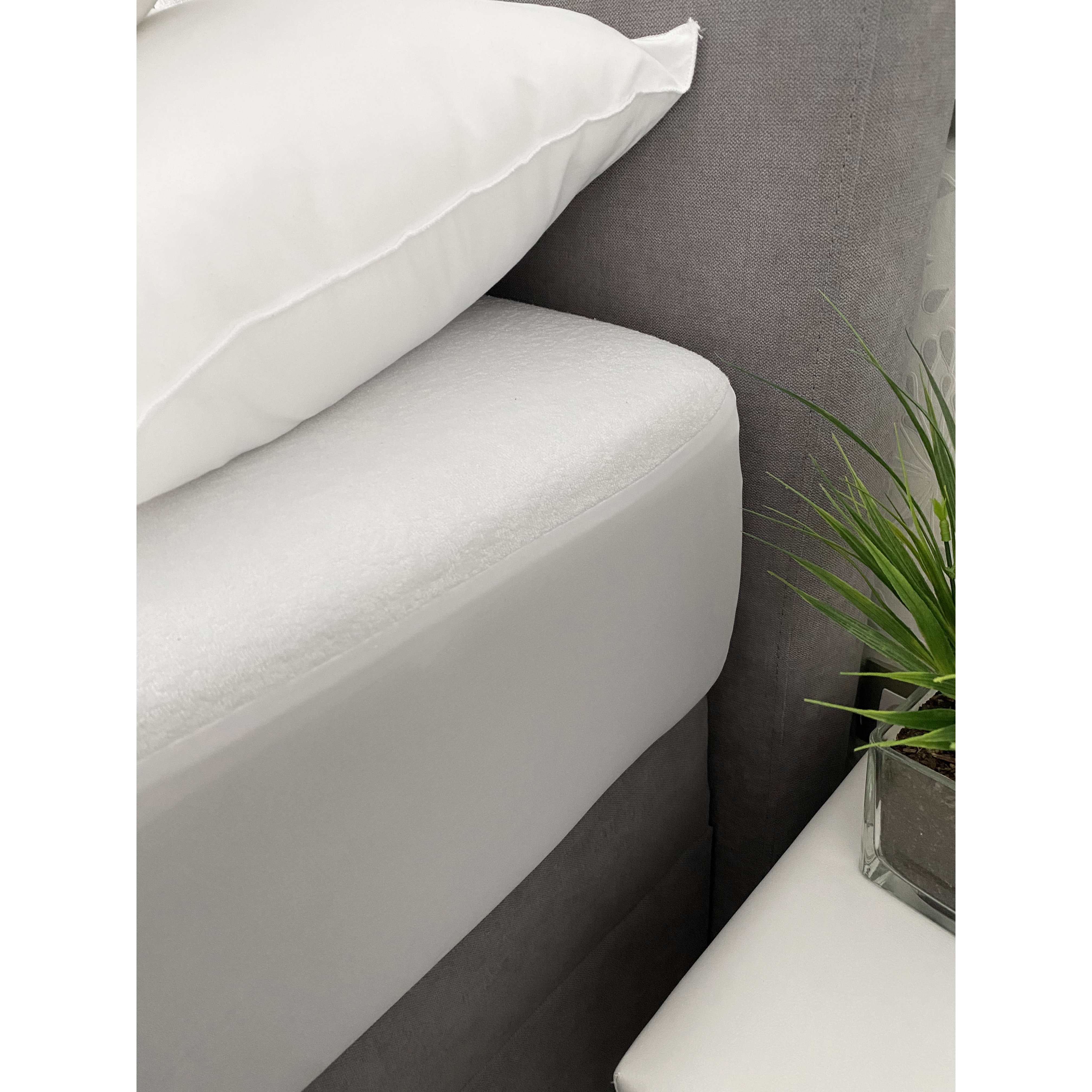 Voir la diapositive 2 : DODO Protège matelas absorbant anti acariens 160g/m²