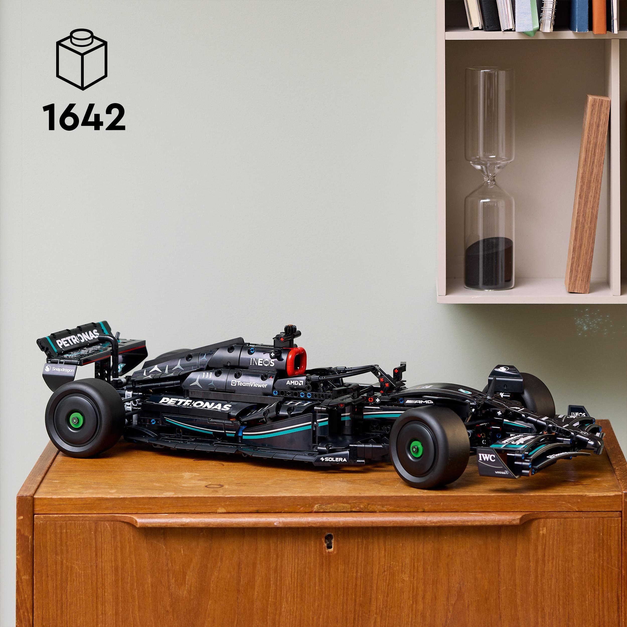 Voir la diapositive 3 : LEGO LEGO Technic 42171 Mercedes-AMG F1 W14 E Performance, Jouet Voiture pour Adultes, Réplique