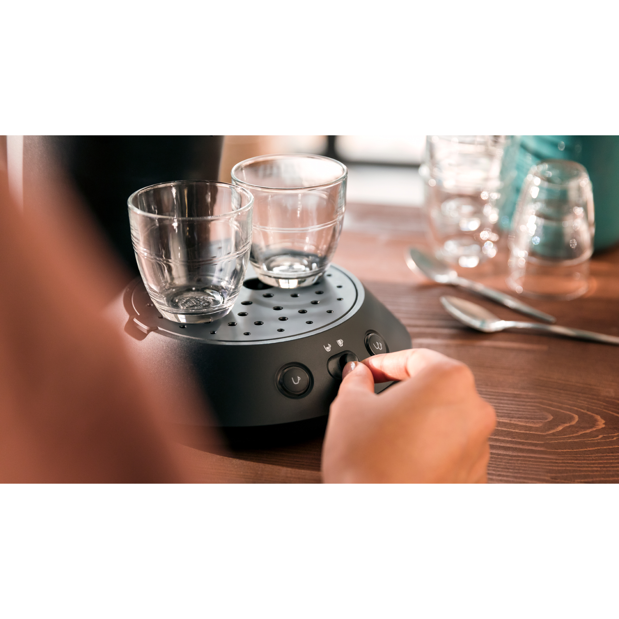 Voir la diapositive 3 : PHILIPS Machine à café à dosettes Senseo CSA210/25 - Noir