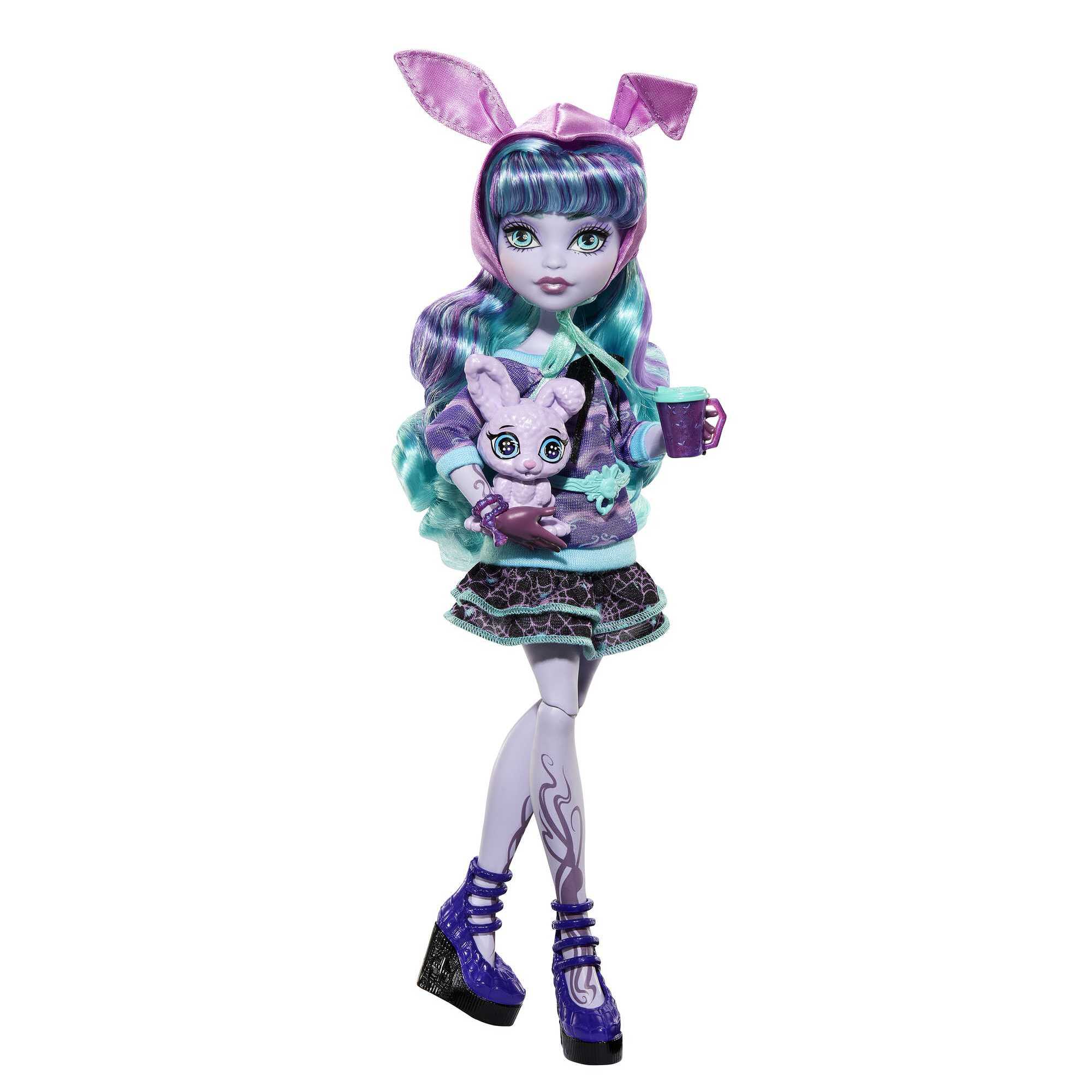 Voir la diapositive 3 : MATTEL Poupée Monster High Dustin soirée pyjama