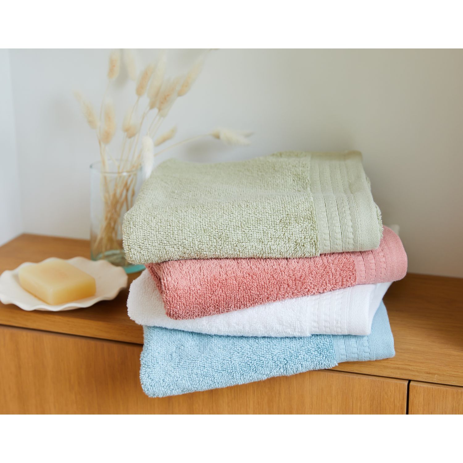Voir la diapositive 3 : ACTUEL Maxi drap de bain uni en pur coton équitable labellisé Max Havelaar 450 g/m2