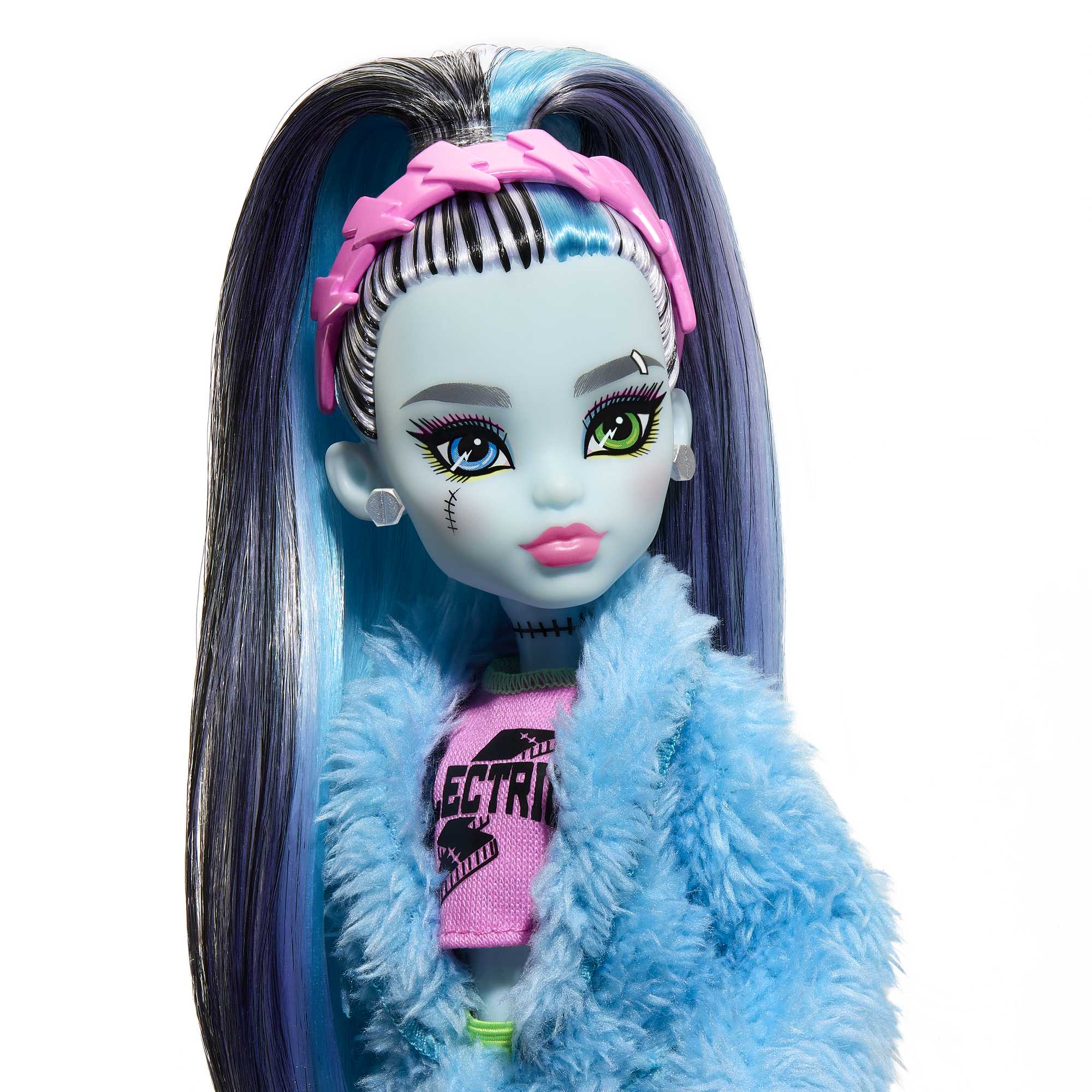 Voir la diapositive 4 : MATTEL Poupée Monster High Frankie soirée Pyjama