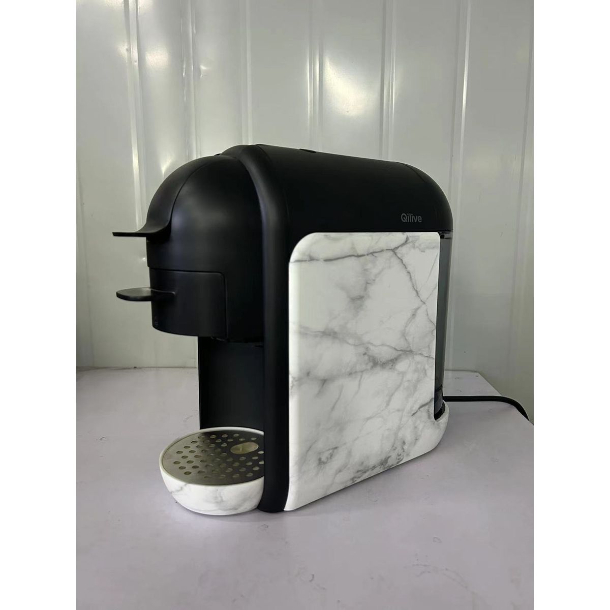 Voir la diapositive 3 : QILIVE Machine à café expresso 3 en 1 Q.5720 - Marbre