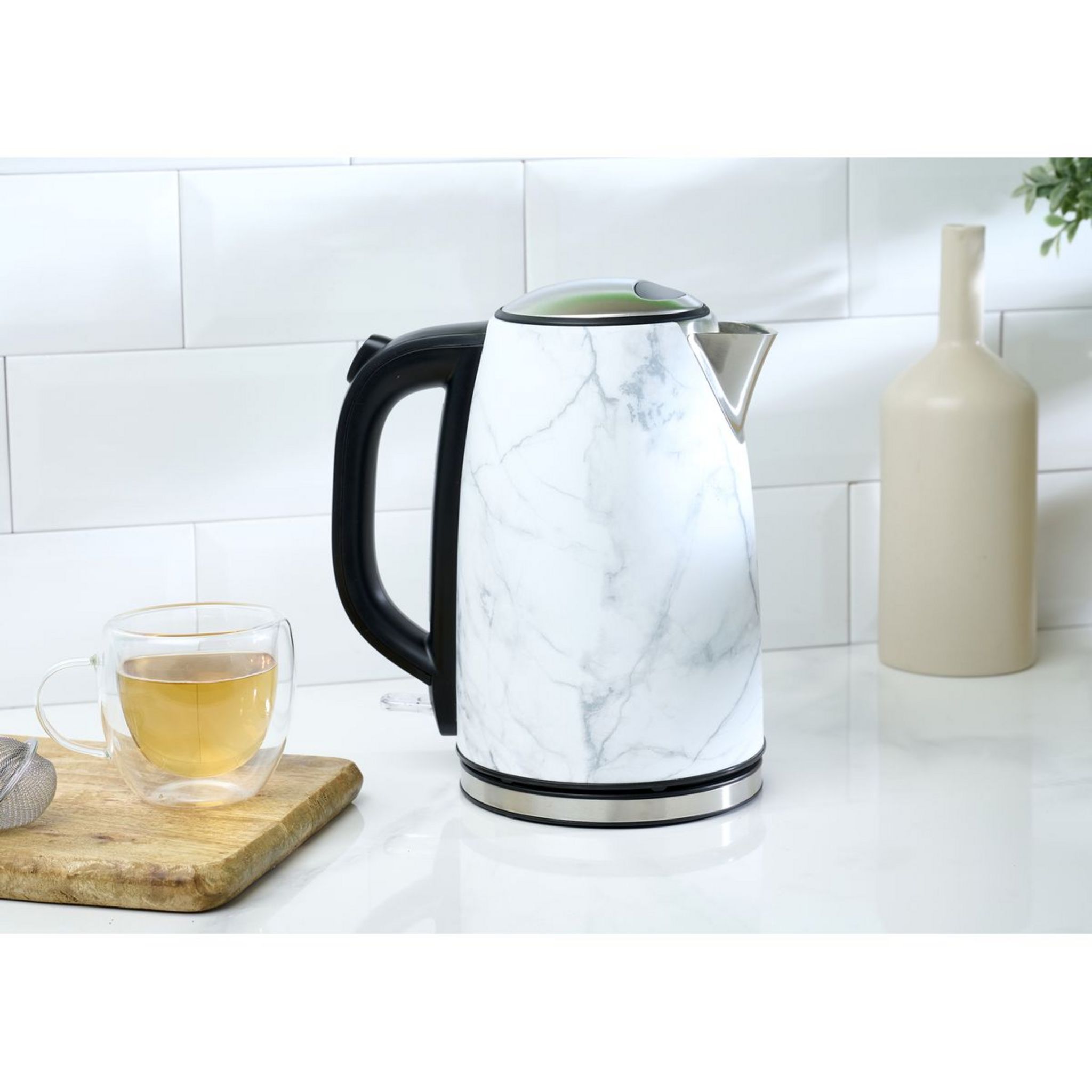 Voir la diapositive 2 : QILIVE Bouilloire électrique Q.5058 - Marbre