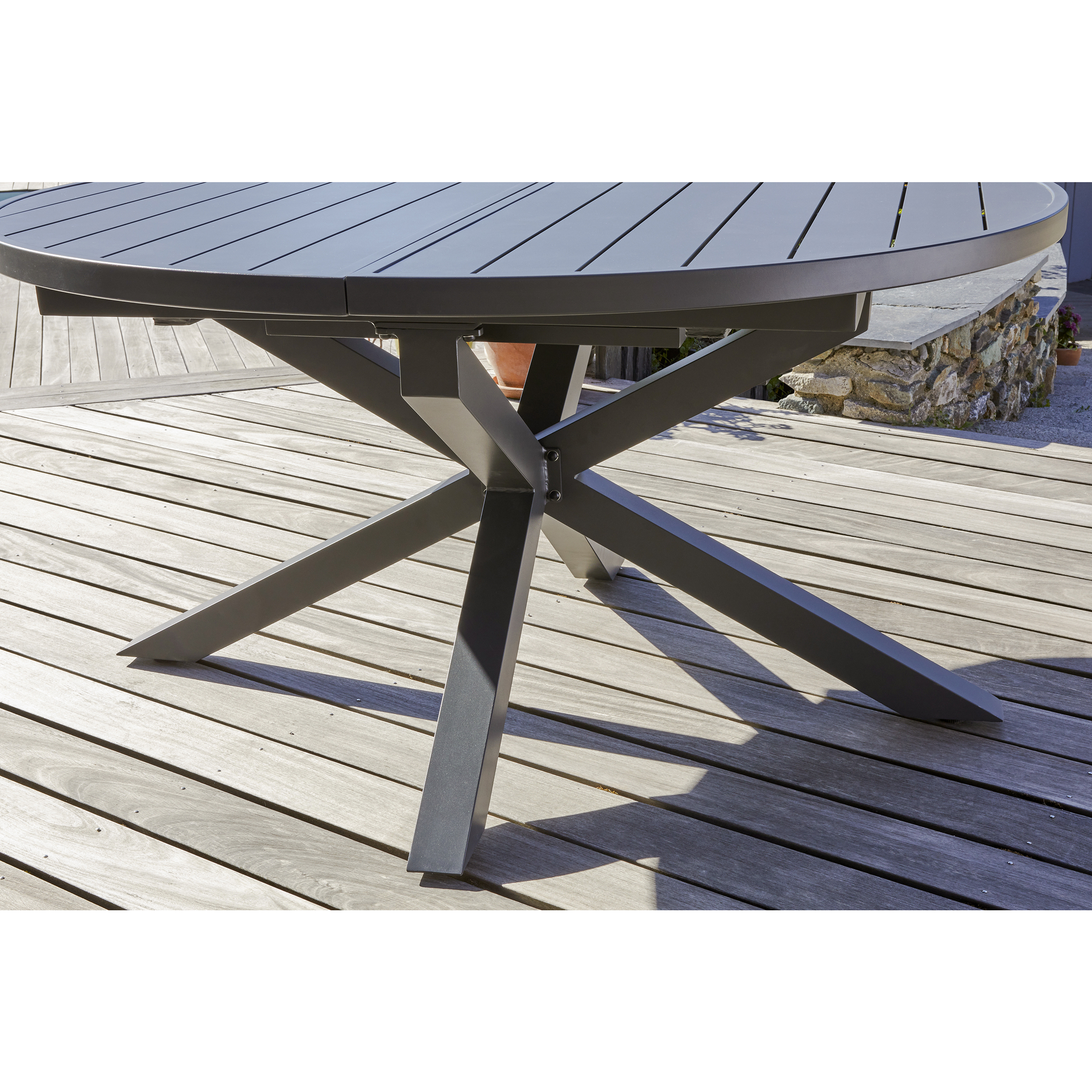 Voir la diapositive 5 : DCB GARDEN Salon de jardin avec rallonge papillon - 6 places - Aluminium - Anthracite - PELOSA