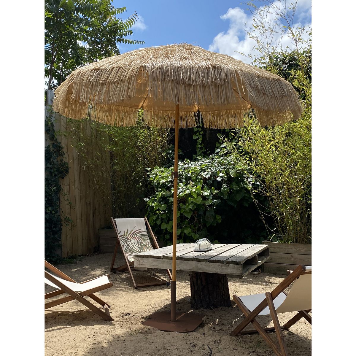 DCB GARDEN Parasol droit à franges - Acier et finition bois - Marron - D2m - HAWAI
