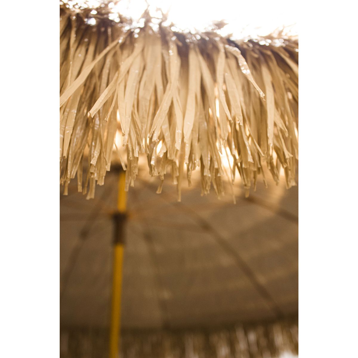 DCB GARDEN Parasol droit à franges - Acier et finition bois - Marron - D2m - HAWAI