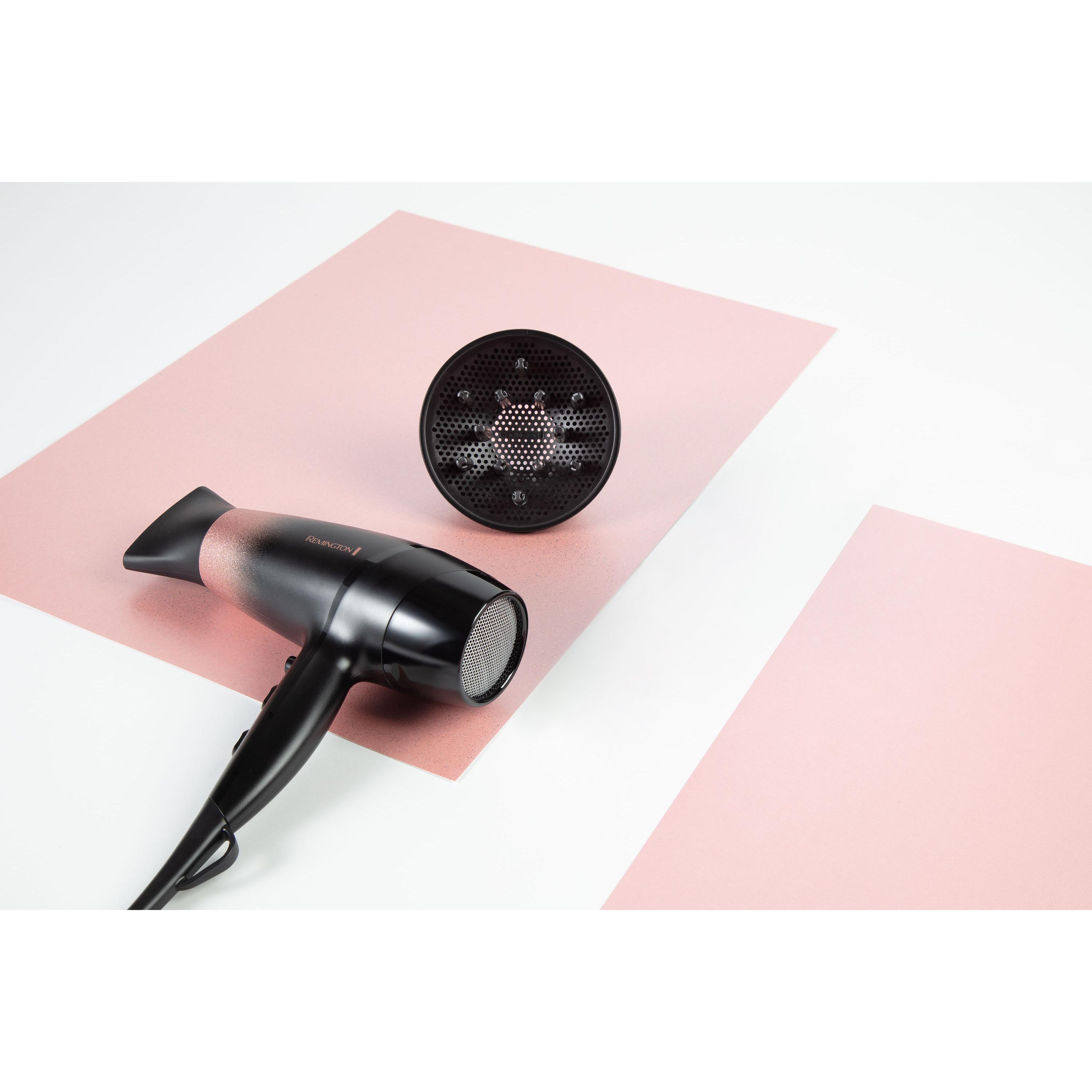 Voir la diapositive 6 : REMINGTON Sèche cheveux D5305 - Noir