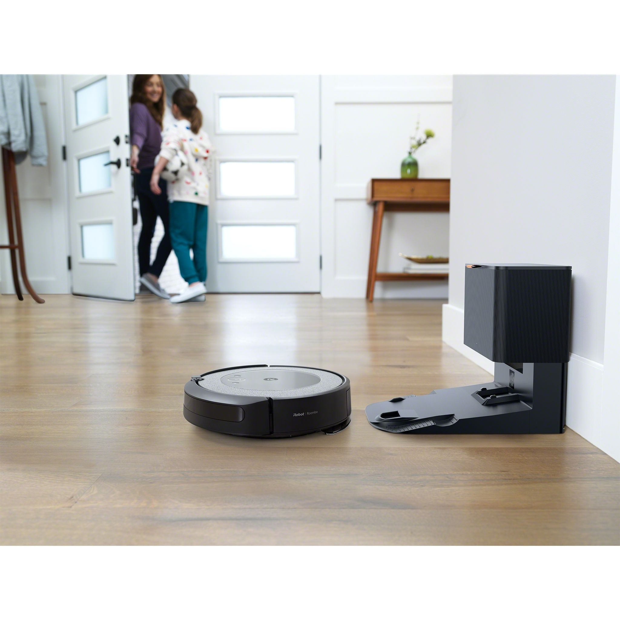 Voir la diapositive 4 : IROBOT Aspirateur robot laveur ROOMBA I5578 - Noir