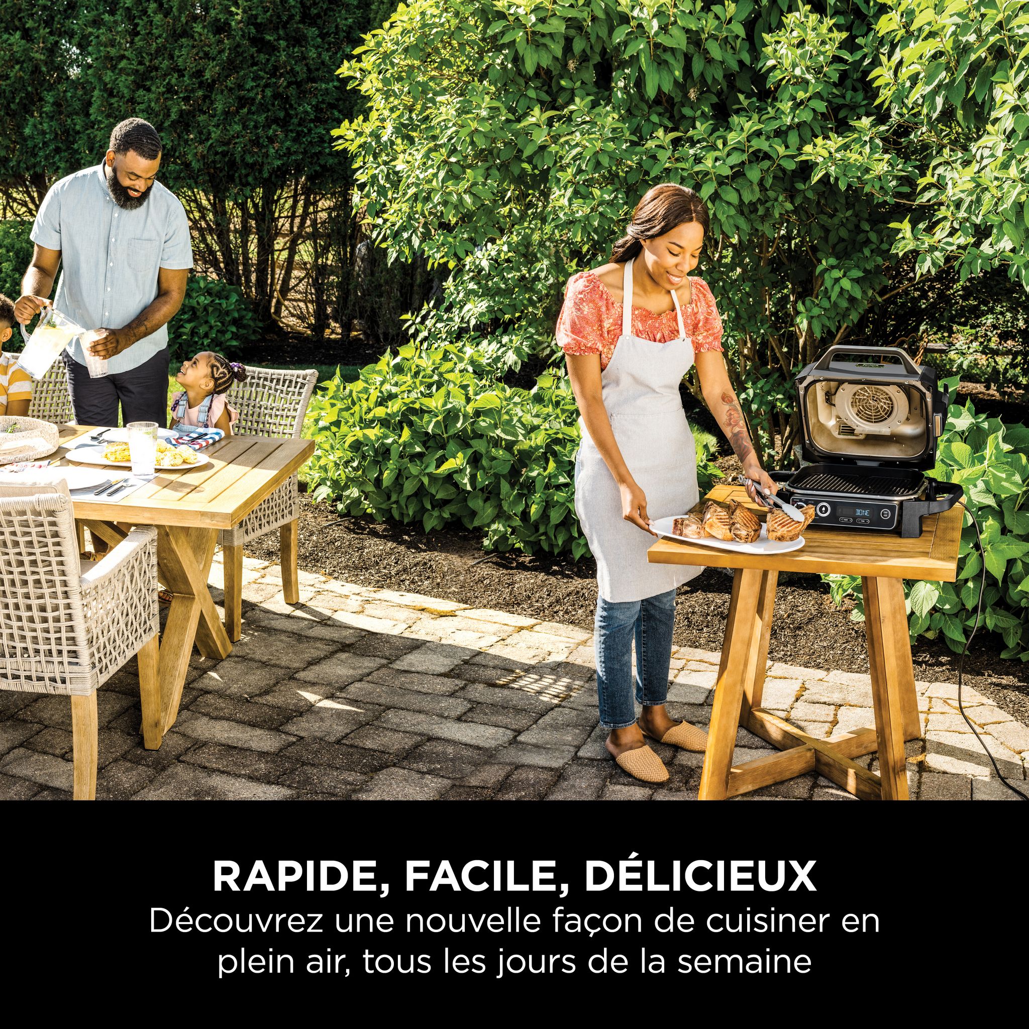 Voir la diapositive 12 : NINJA Barbecue électrique et fumoir Woodfire OG701EU - Noir