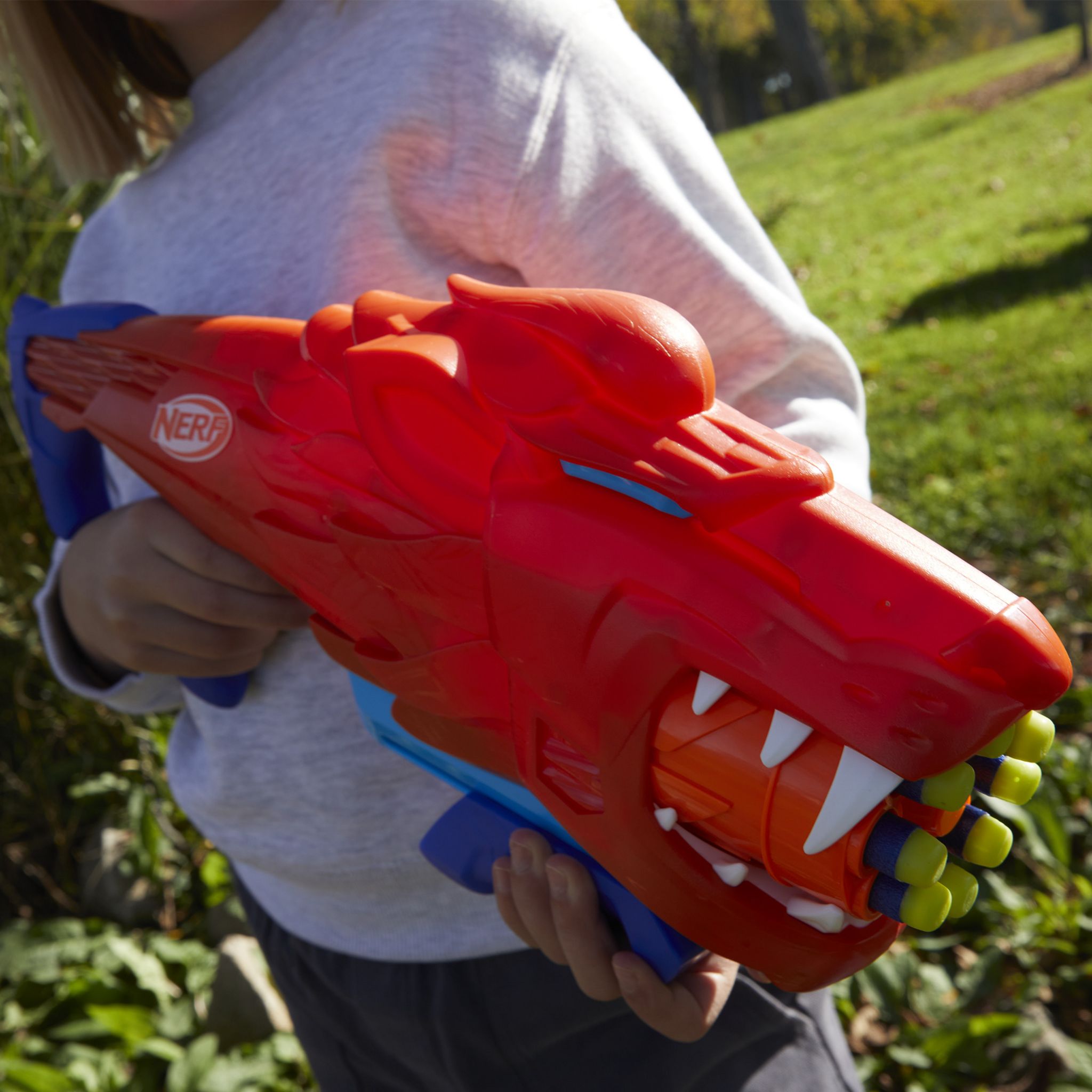 Voir la diapositive 17 : HASBRO Nerf Lion Fury