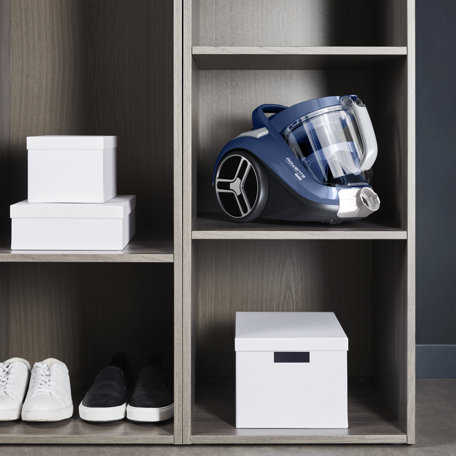 Voir la diapositive 5 : ROWENTA Aspirateur traîneau sans sac RO4B21EA - Bleu