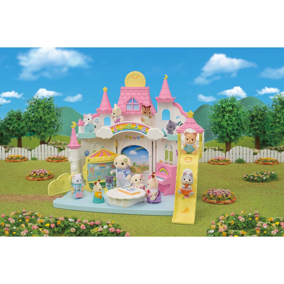 EPOCH D'ENFANCE Sylvanian Families - La crèche ensoleillée