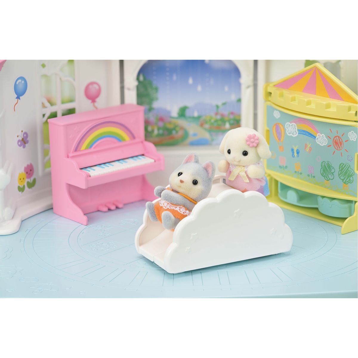 EPOCH D'ENFANCE Sylvanian Families - La crèche ensoleillée