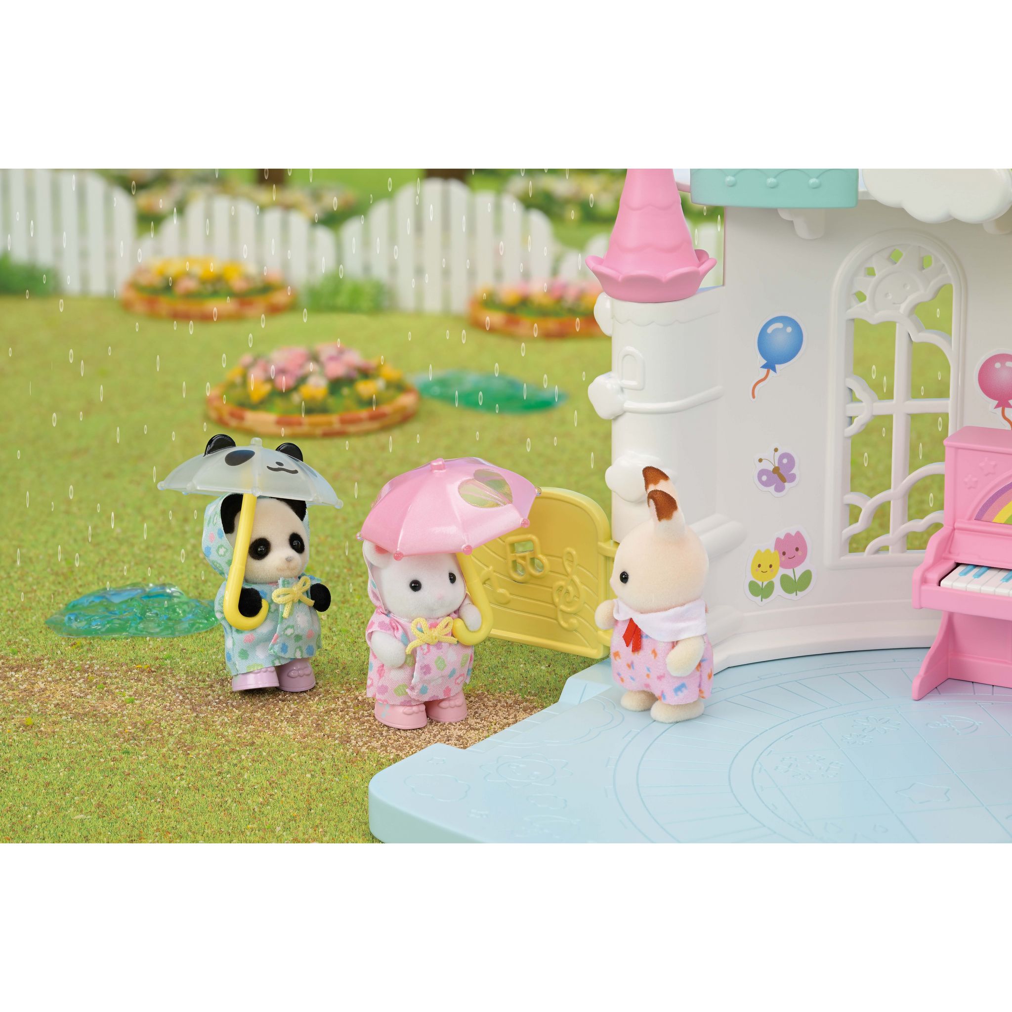 Voir la diapositive 8 : EPOCH D'ENFANCE Sylvanian Families - La crèche ensoleillée
