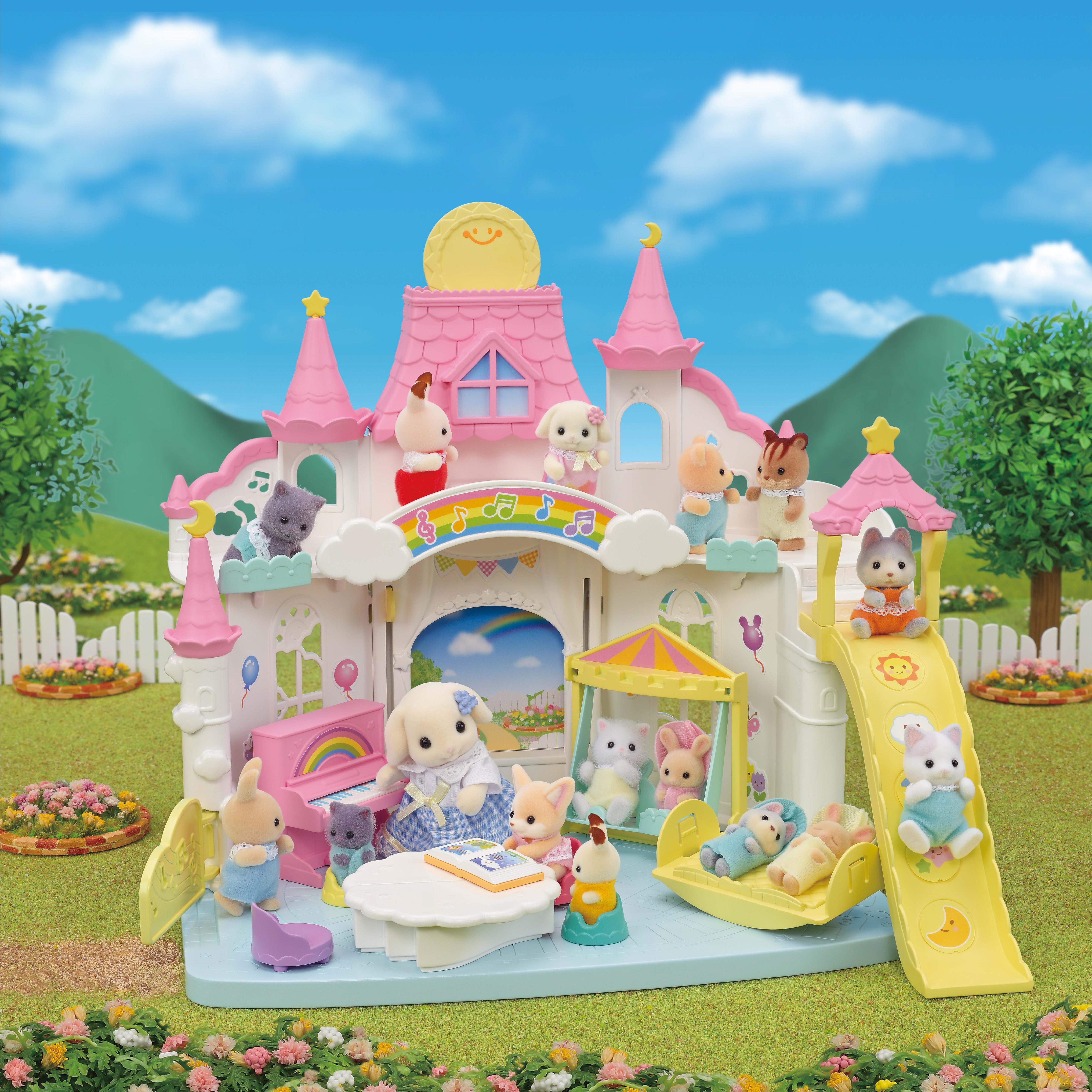 Voir la diapositive 10 : EPOCH D'ENFANCE Sylvanian Families - La crèche ensoleillée