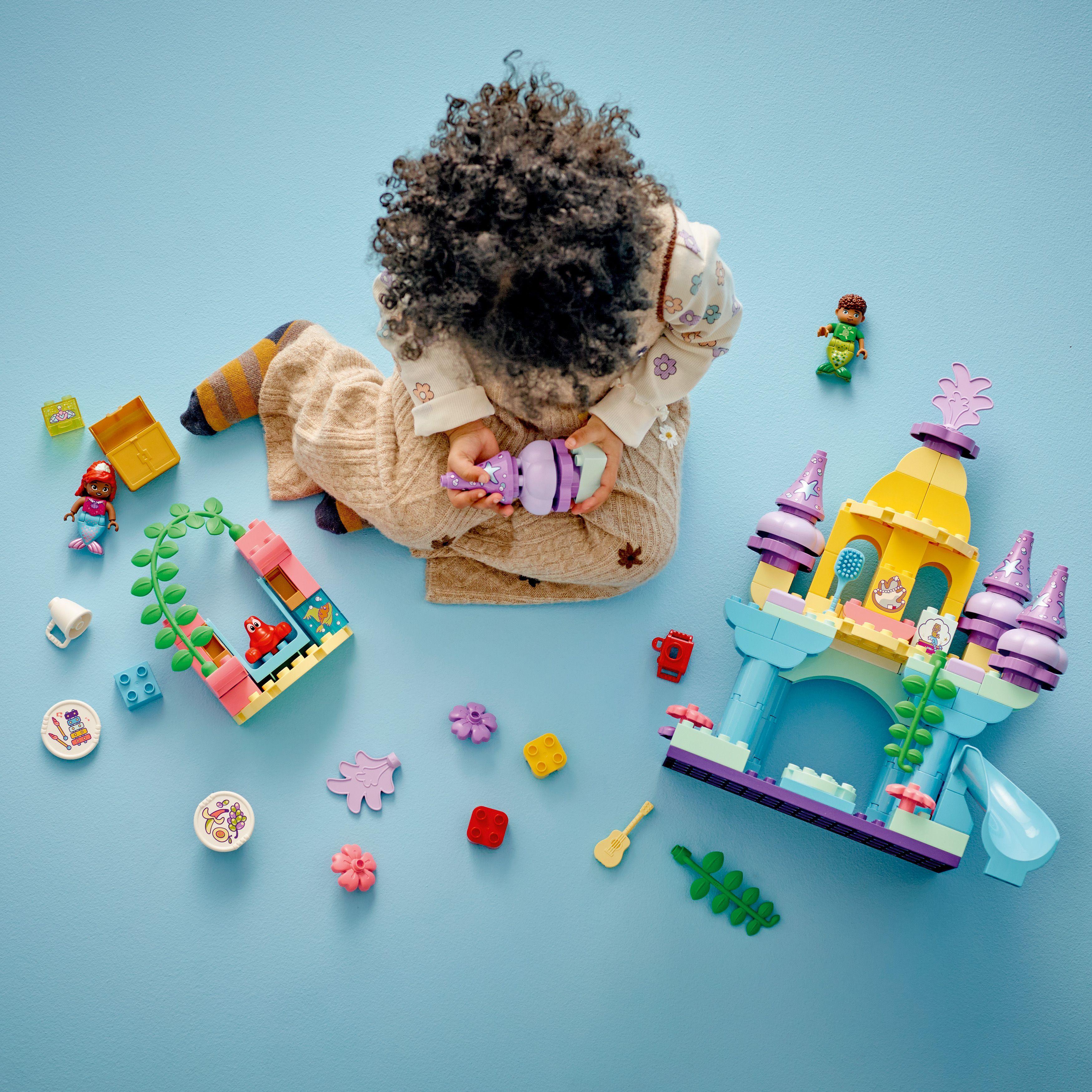 Voir la diapositive 3 : LEGO Disney 10435 - Le Palais Sous-marin Magique d'Ariel - Poupée La Petite Sirène - Jouet d'Activité et de Développement - mes Premières Briques Pour Enfants dès 2 Ans Passionnés de Jeu de Rôle
