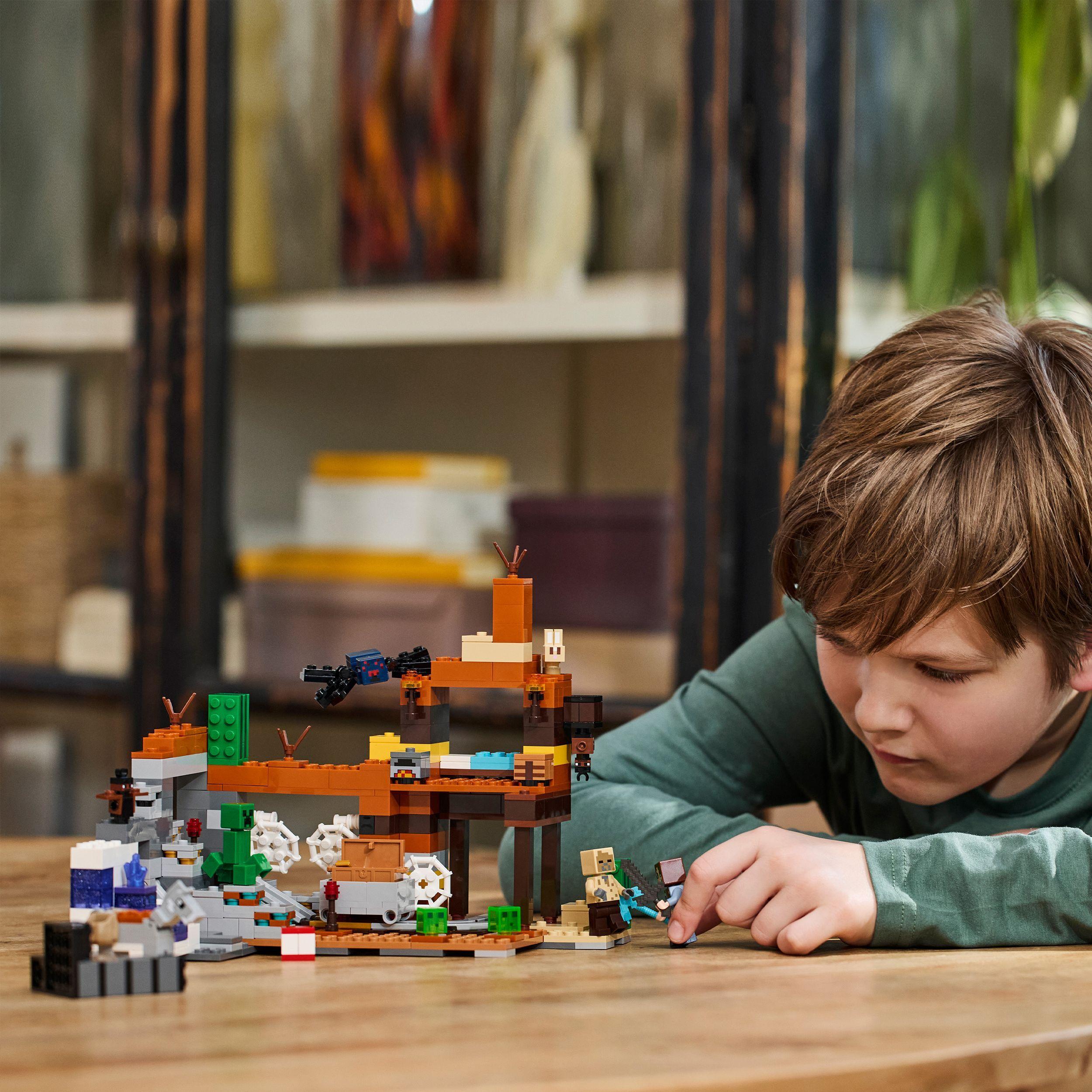 Voir la diapositive 7 : LEGO Minecraft 21263 - La Mine des Badlands - Jouet Enfant 8 Ans Inspiré du Jeu Vidéo - Set d'Exploration de Mines pour Garçons et Filles