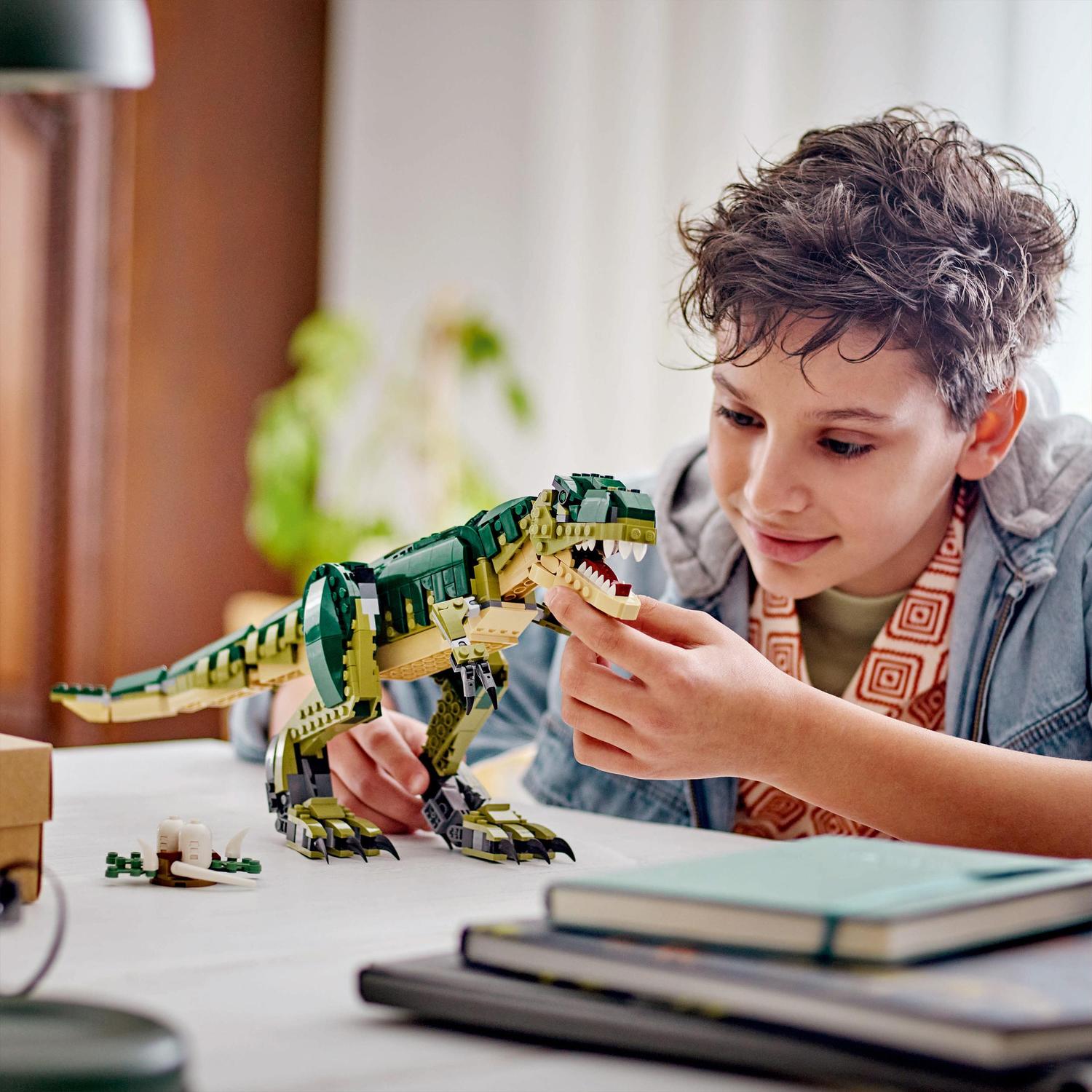 Voir la diapositive 7 : LEGO LEGO® Creator 31151 3-en-1 Le T-rex - Dinosaure jouet tricératops ou ptérodactyle