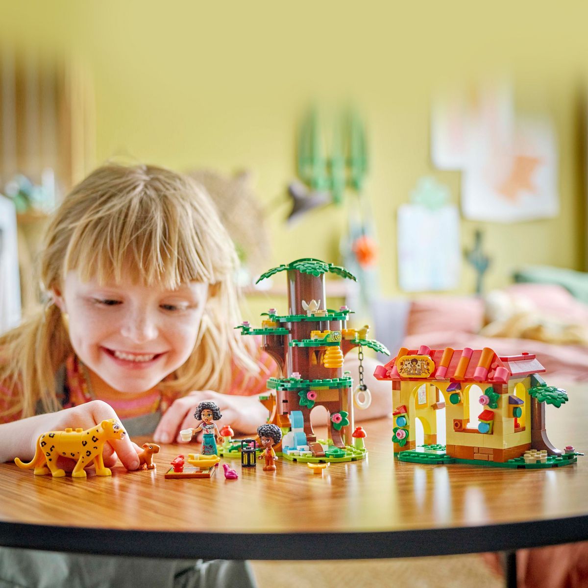 LEGO Disney 43251 - Sanctuaire animalier Encanto