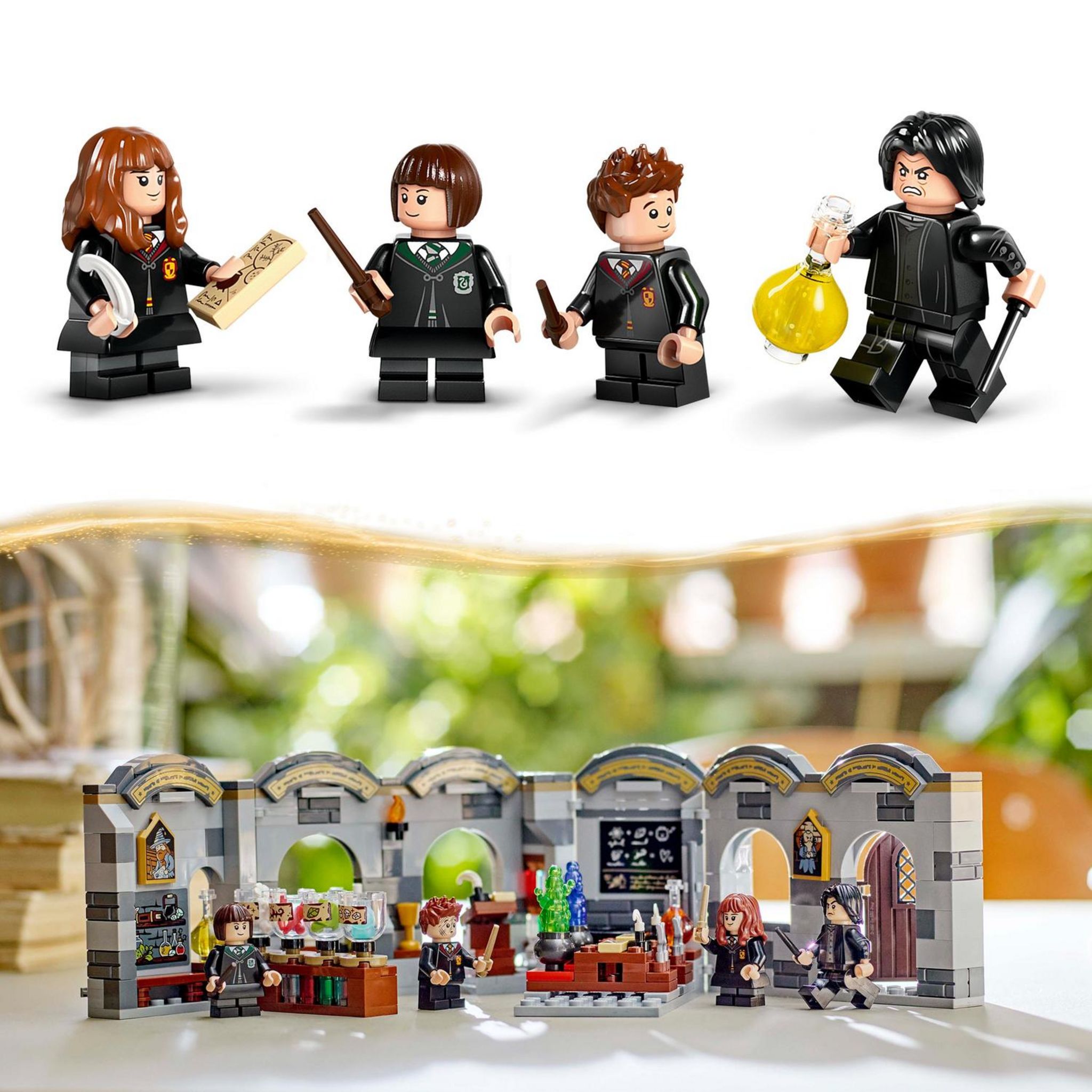 Voir la diapositive 6 : LEGO Harry Potter 76431 - Le château de Poudlard : le Cours de Potions - Salle de Classe à Construire - Jouet de Sorcier pour Enfants - Cadeau Magique Pour les Enfants dès 8 Ans