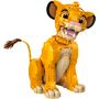 Voir la diapositive 2 : LEGO Disney 43247 - Simba, le Jeune Roi Lion, Set de Construction pour Adultes, Figurine d'Animal Collector, Activité Relaxante et Créative