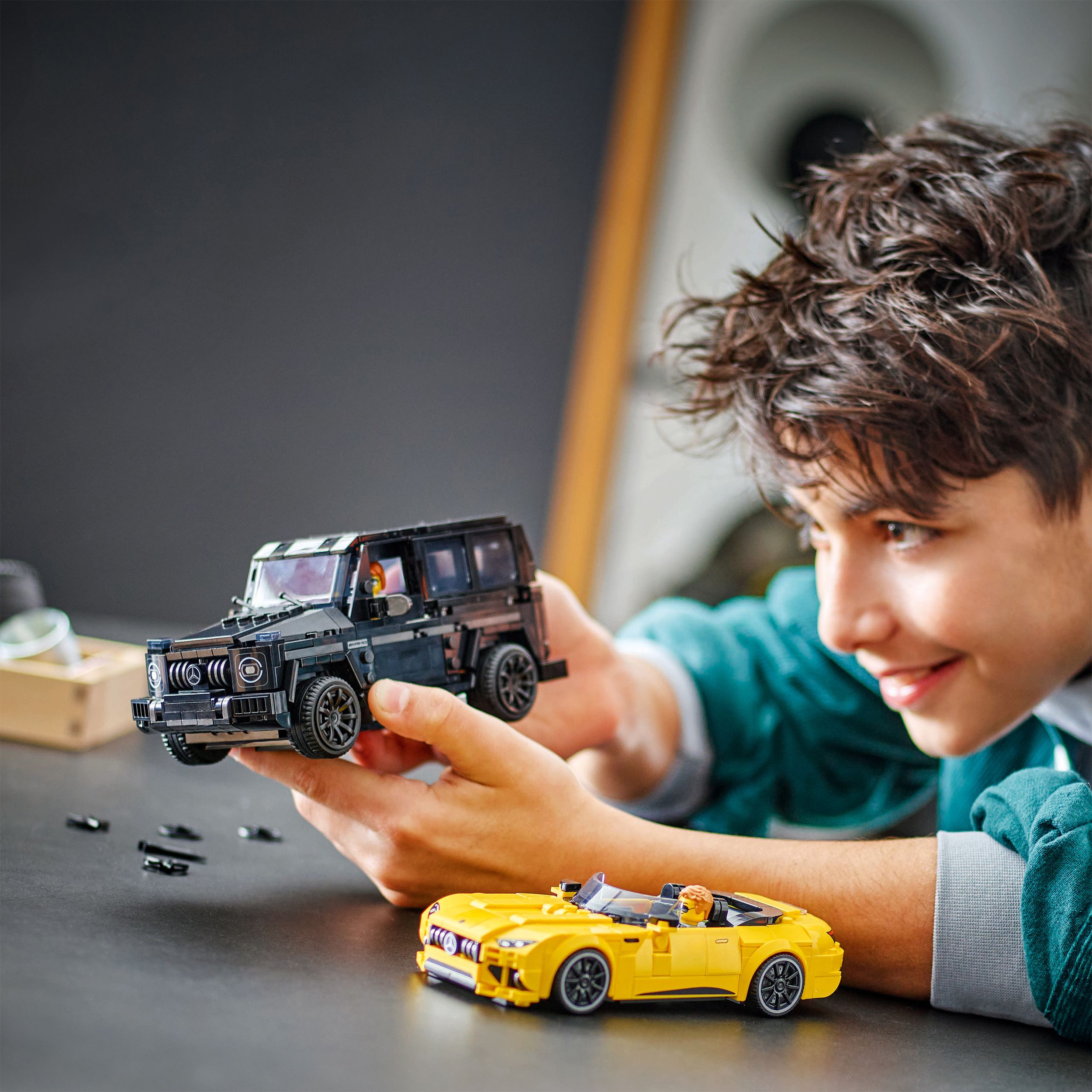 Voir la diapositive 7 : LEGO LEGO Speed Champions 76924 Mercedes-AMG G 63 et Mercedes-AMG SL 63, voitures à construire
