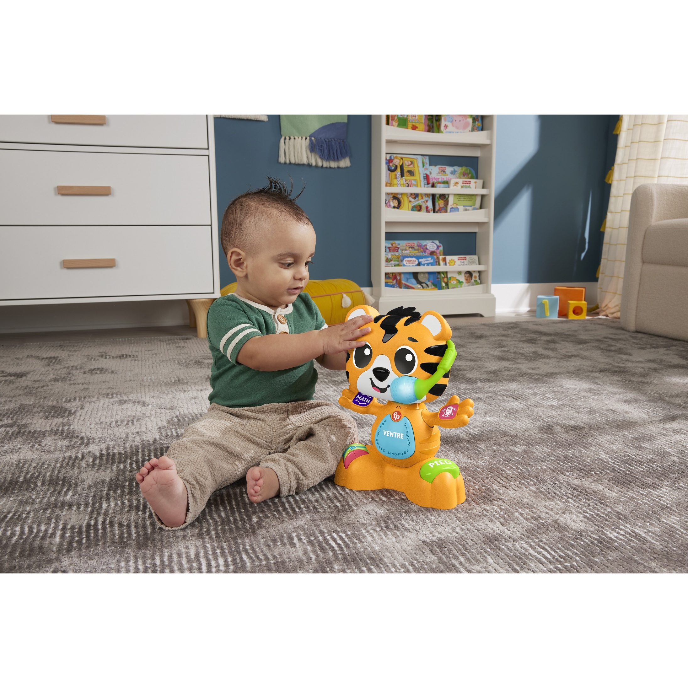 Voir la diapositive 4 : MATTEL Mon Chanteur Leo Sync Squad