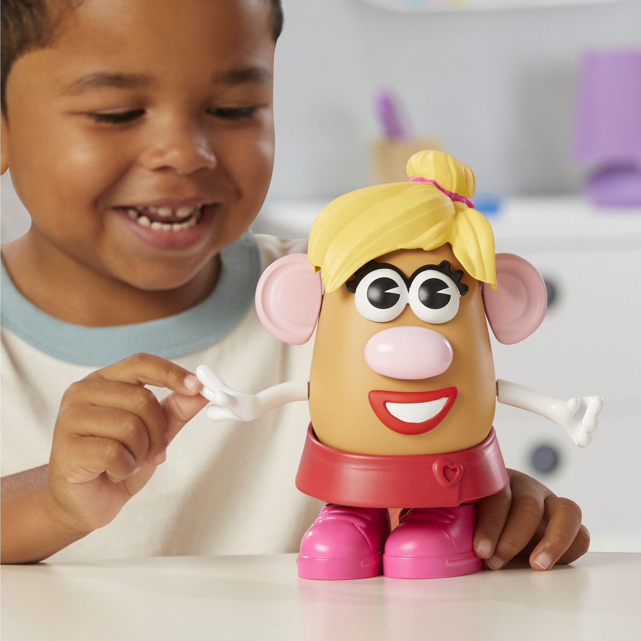 Voir la diapositive 3 : HASBRO Jeu Madame Patate