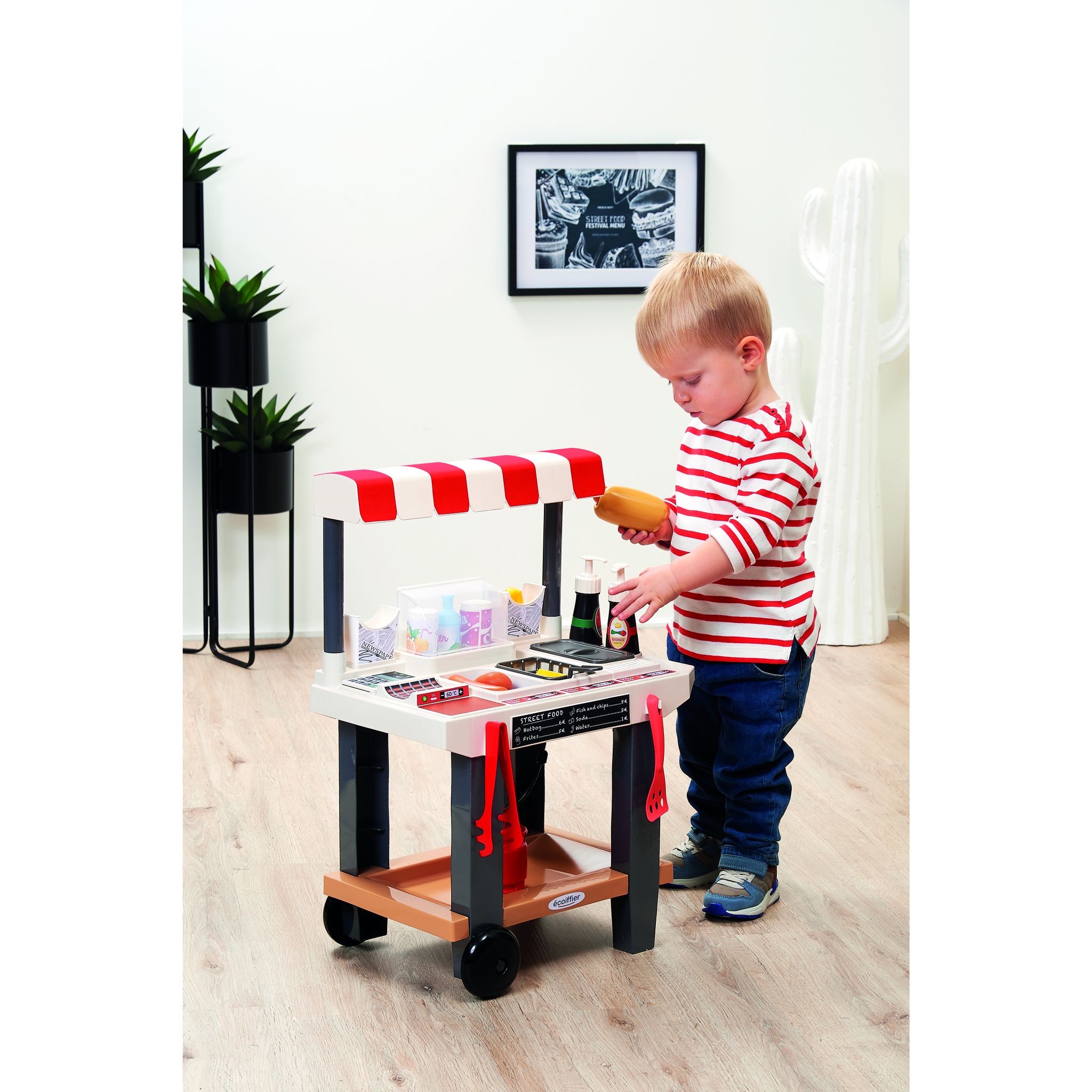 Voir la diapositive 4 : ECOIFFIER Marchande Street Food