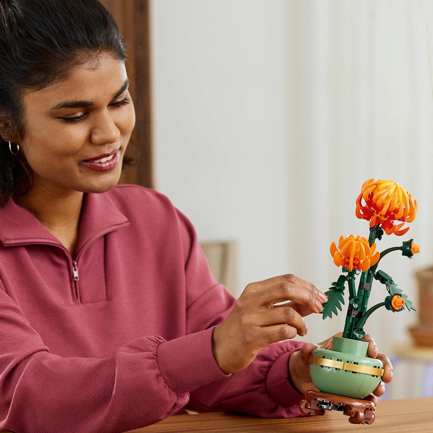 Voir la diapositive 7 : LEGO LEGO Botanicals 10368 Le Chrysanthème - Set de Décoration Florale à Construire Pour Adulte
